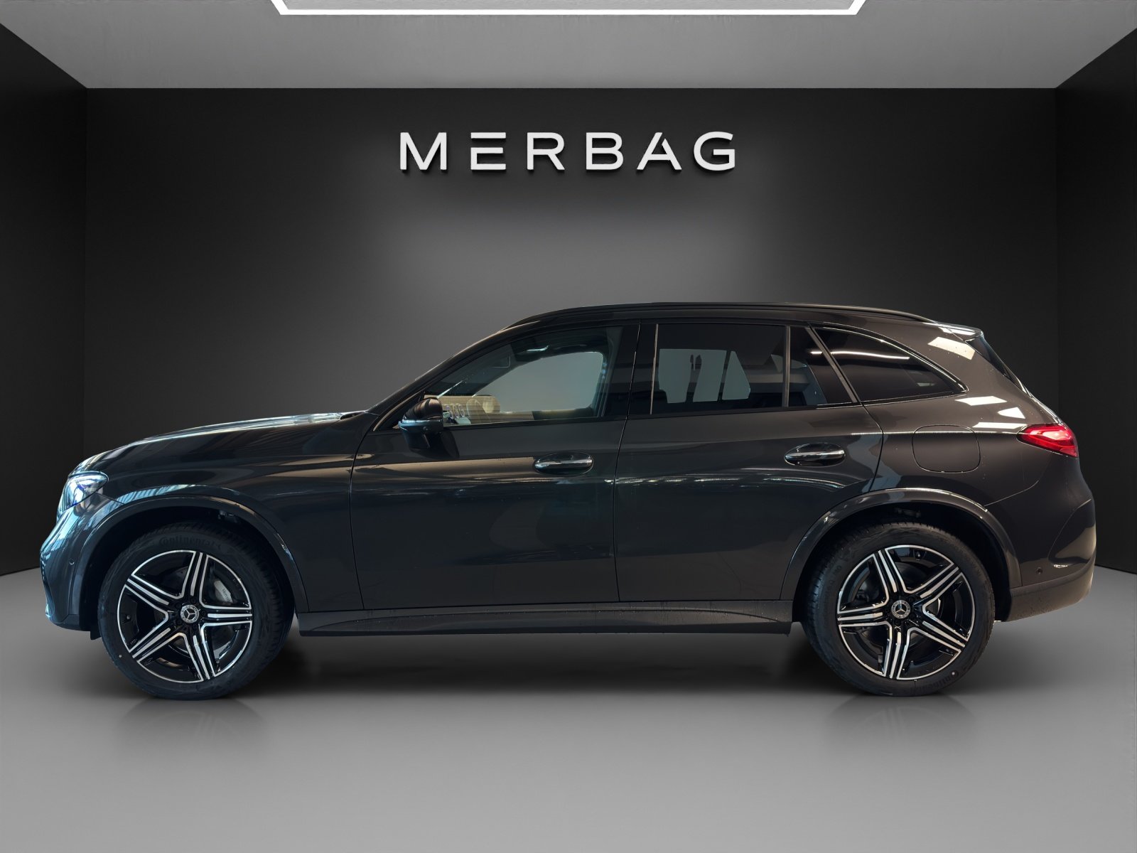 MERCEDES-BENZ GLC 300 e 4M EQ Star, Plug-in-Hybrid Benzin/Elektro, Neuwagen, Automatik - 2