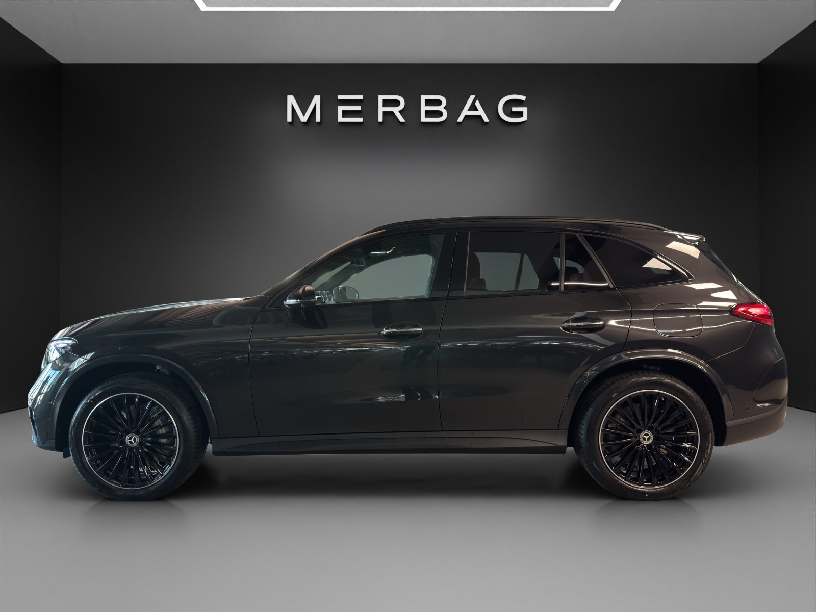 MERCEDES-BENZ GLC 300 e 4M EQ Star, Plug-in-Hybrid Benzin/Elektro, Neuwagen, Automatik - 2