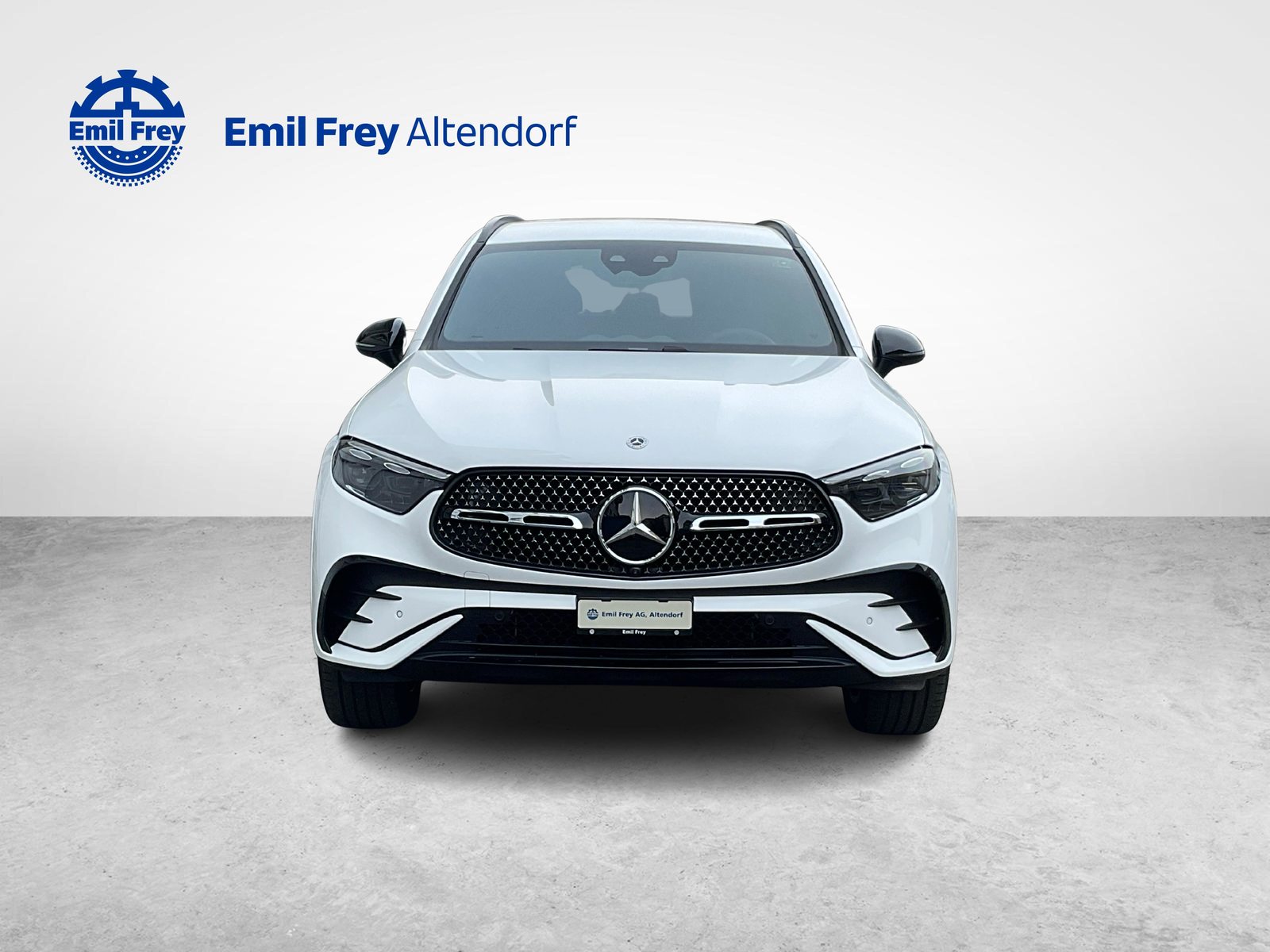 MERCEDES-BENZ GLC 300 e 4MATIC EQ Star AMG Line, Plug-in-Hybrid Benzina/Elettrica, Auto nuove, Automatico - 2