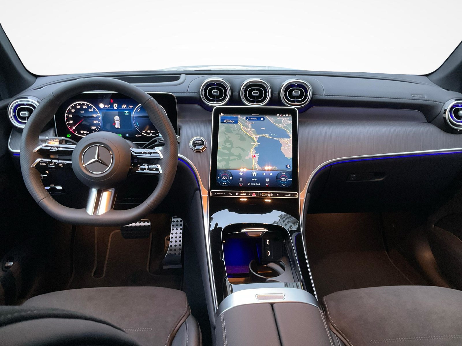 MERCEDES-BENZ GLC 300 e 4MATIC EQ Star AMG Line, Plug-in-Hybrid Benzina/Elettrica, Auto nuove, Automatico - 7