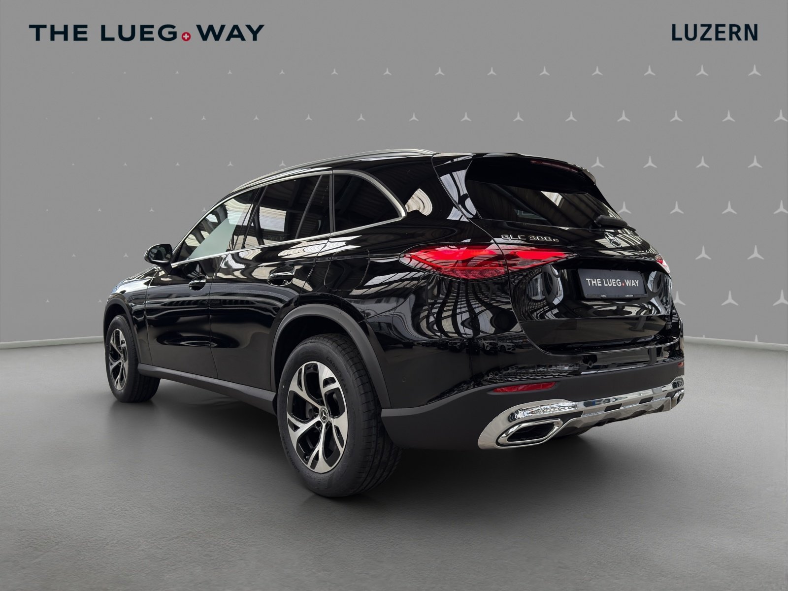 MERCEDES-BENZ GLC 300 e 4Matic EQ Star 9G-Tronic, Plug-in-Hybrid Benzina/Elettrica, Auto nuove, Automatico - 3