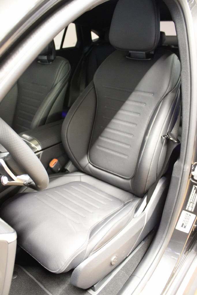 MERCEDES-BENZ GLC 300 4Matic AMG Line Coupé, Hybride Léger Essence/Électricité, Voiture nouvelle, Automatique - 6