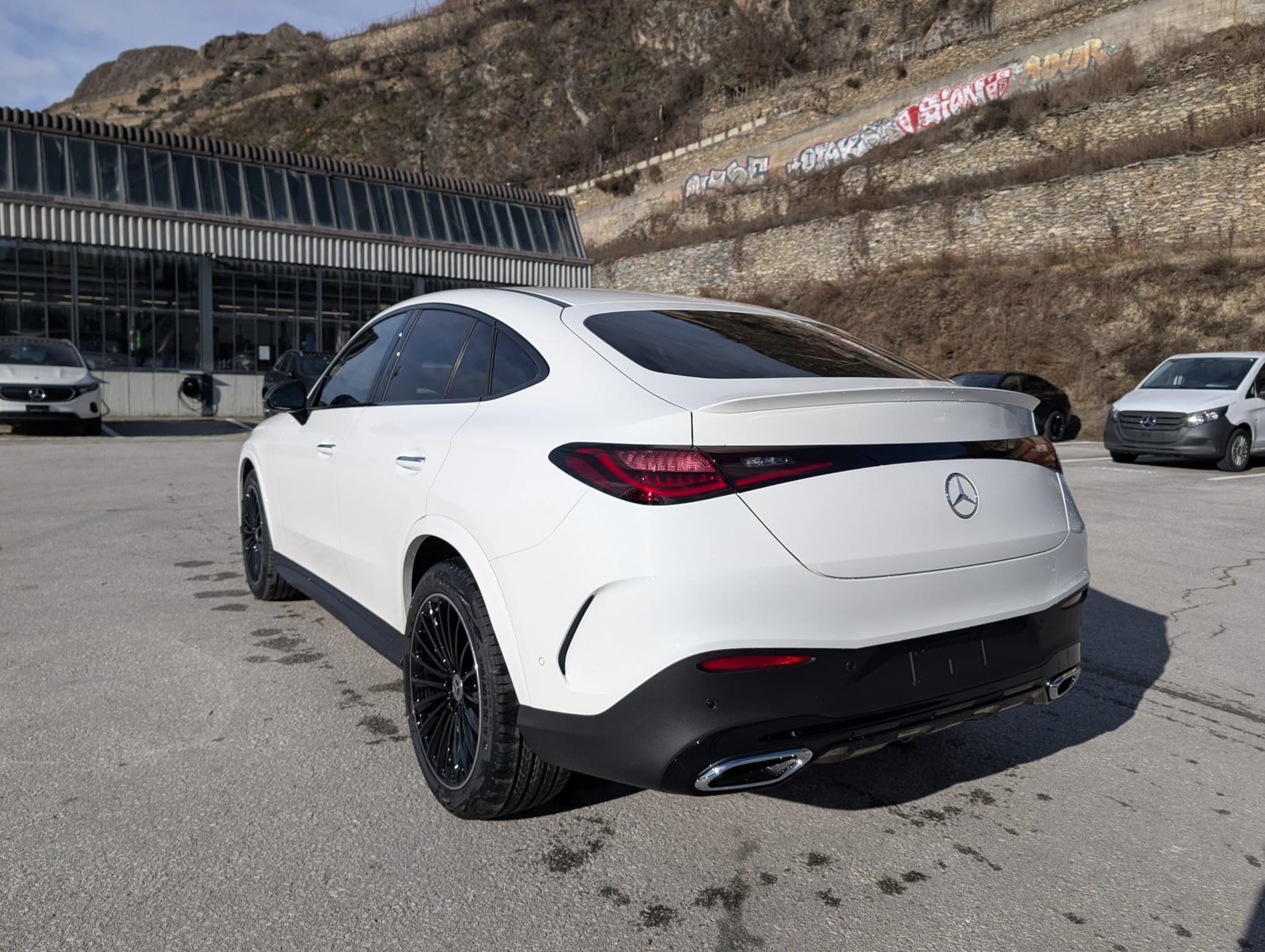 MERCEDES-BENZ GLC Coupé 300 4Matic 9G-Tronic, Mild-Hybrid Petrol/Electric, New car, Automatic - 3