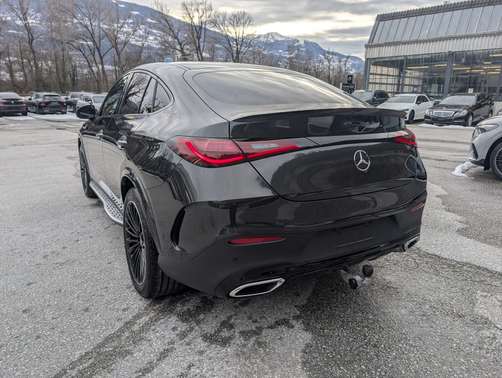 MERCEDES-BENZ GLC Coupé 300 4Matic 9G-Tronic, Mild-Hybrid Benzin/Elektro, Neuwagen, Automatik - 4