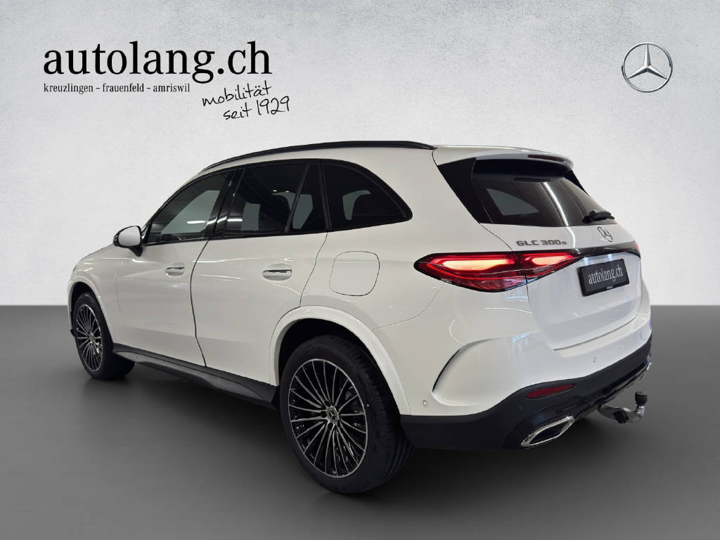 MERCEDES-BENZ GLC 300 e AMG Line 4Matic EQ Star, Hybride Rechargeable Essence/Électricité, Voiture nouvelle, Automatique - 3