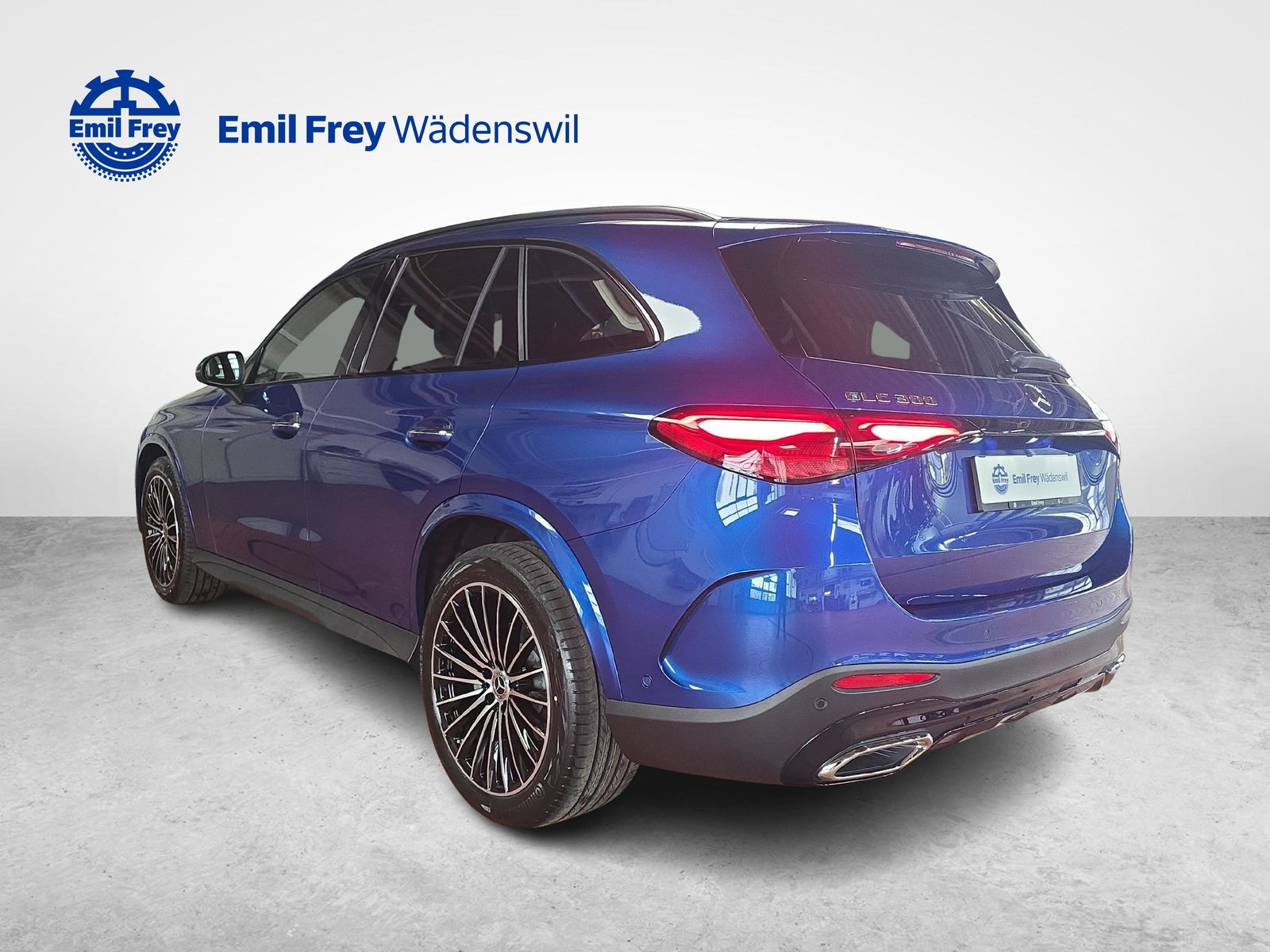 MERCEDES-BENZ GLC 300 4MATIC AMG Line, Hybride Léger Essence/Électricité, Voiture nouvelle, Automatique - 3