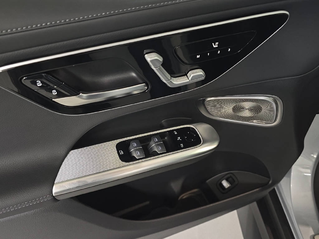 MERCEDES-BENZ GLC 300 de AMG Line 4Matic EQ Star, Plug-in-Hybrid Diesel/Elektro, Neuwagen, Automatik - 6