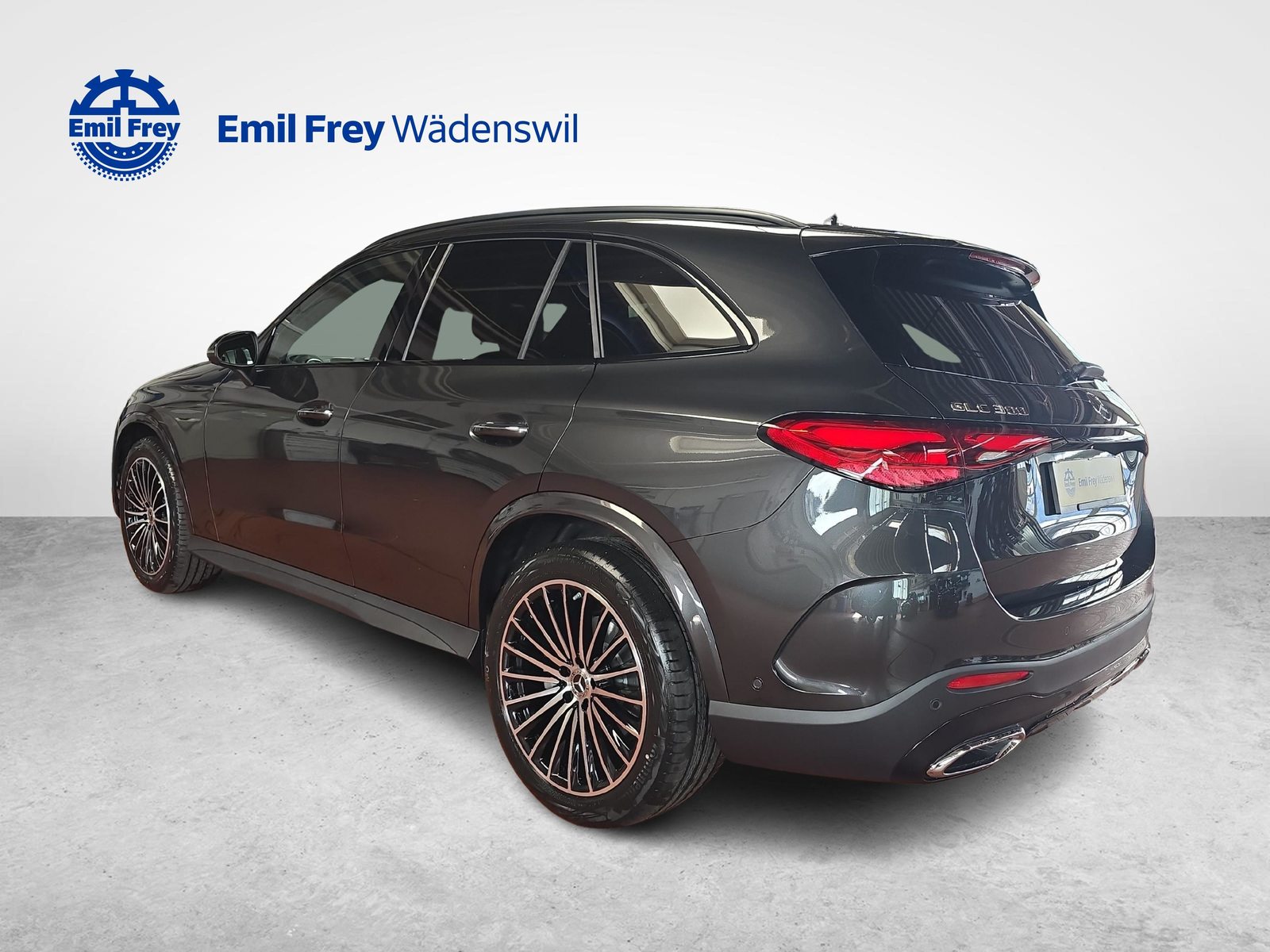 MERCEDES-BENZ GLC 300 4MATIC AMG Line, Mild-Hybrid Benzin/Elektro, Neuwagen, Automatik - 3