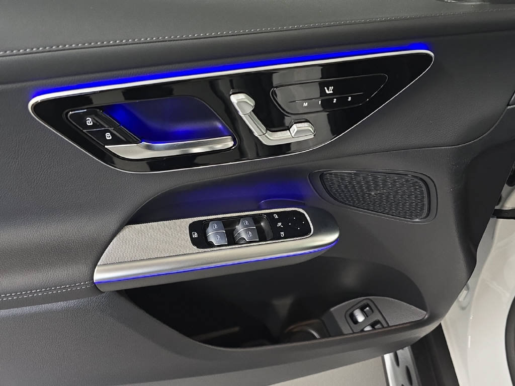 MERCEDES-BENZ GLC 300 e AMG Line 4Matic EQ Star, Plug-in-Hybrid Benzin/Elektro, Neuwagen, Automatik - 6