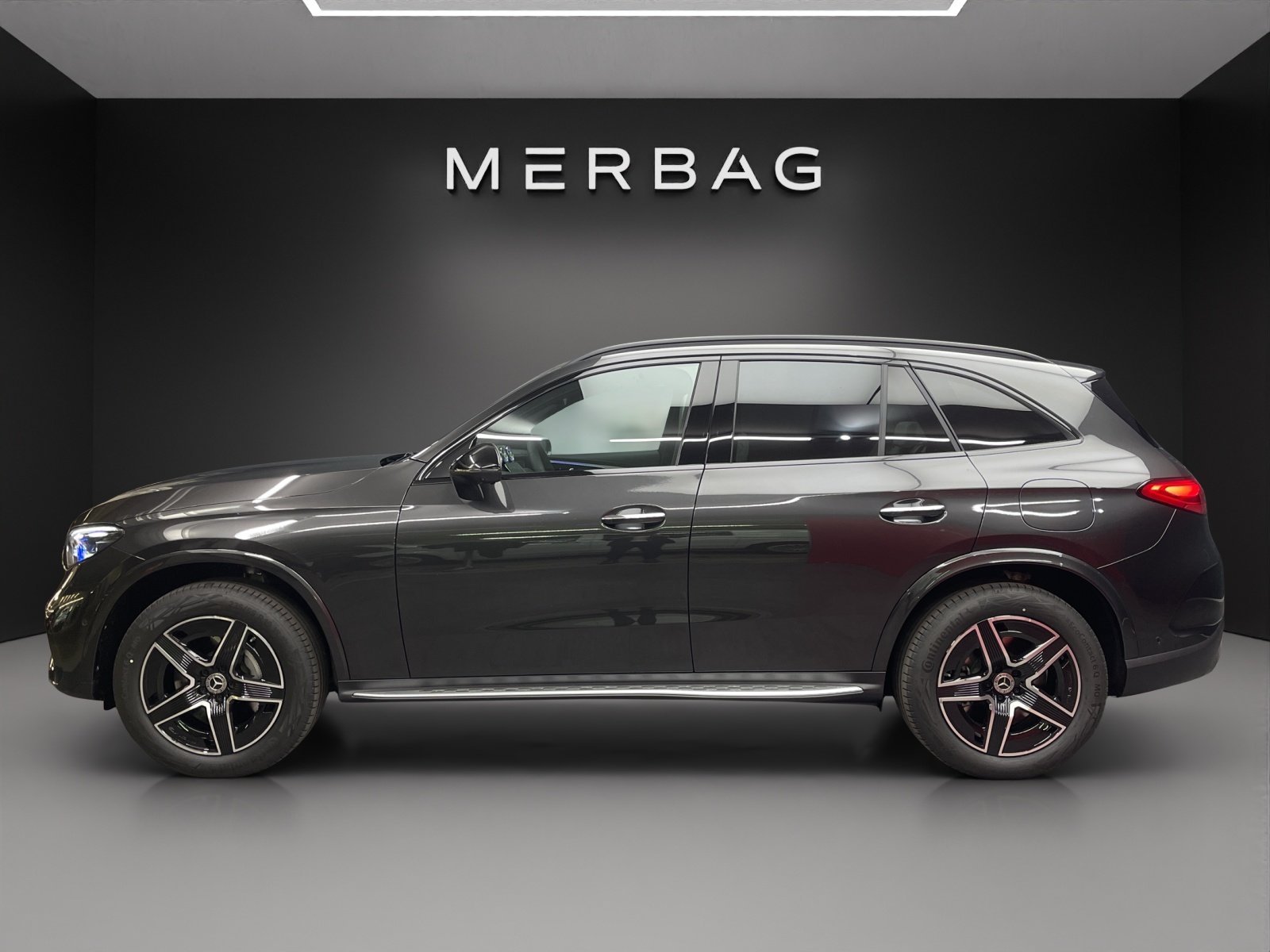 MERCEDES-BENZ GLC 300 e 4M 9G-Tronic, Plug-in-Hybrid Benzina/Elettrica, Auto nuove, Automatico - 3