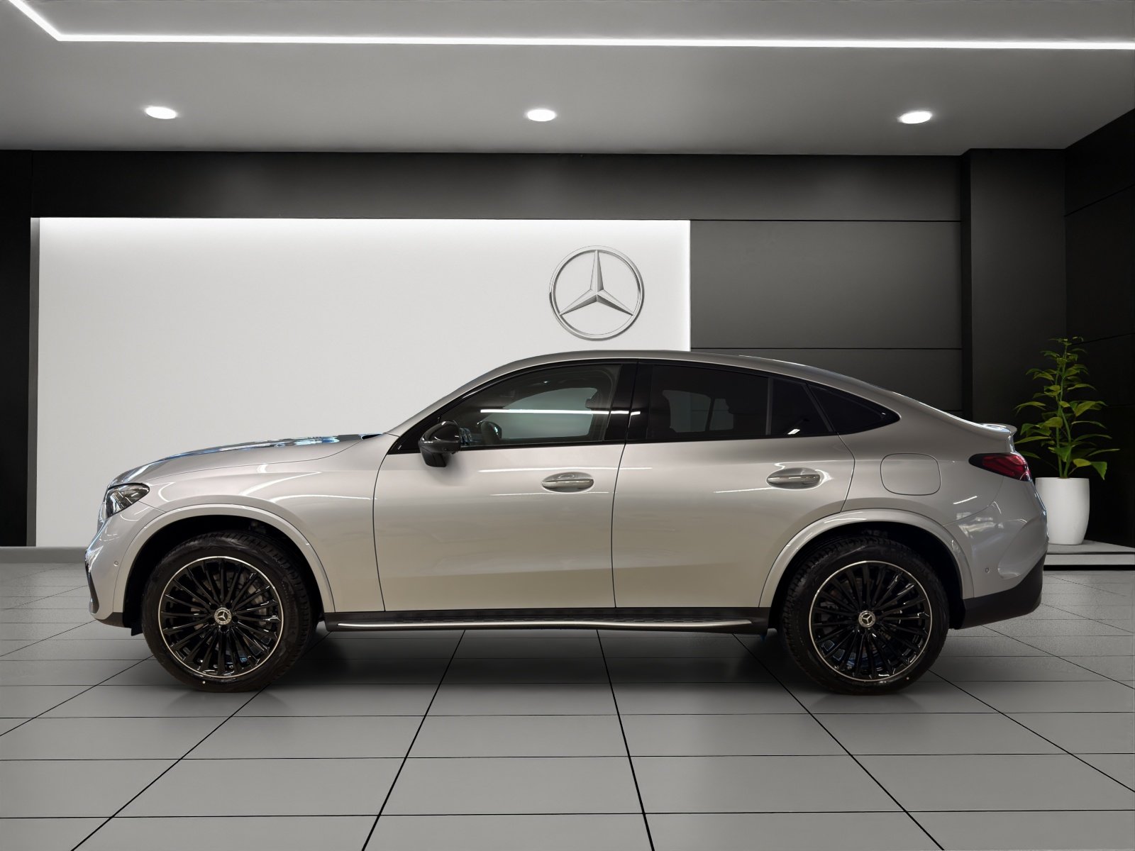 MERCEDES-BENZ GLC Coupé 300 e 4Matic 9G-Tronic, Hybride Rechargeable Essence/Électricité, Voiture nouvelle, Automatique - 3