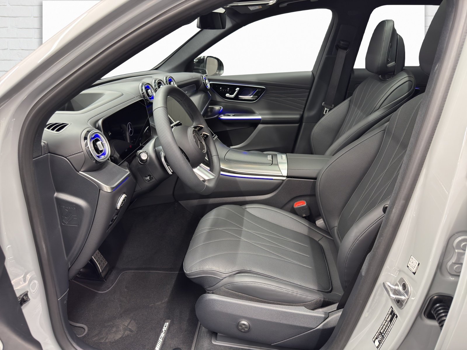 MERCEDES-BENZ GLC 300 AMG Line 4Matic, Hybride Léger Essence/Électricité, Voiture nouvelle, Automatique - 7