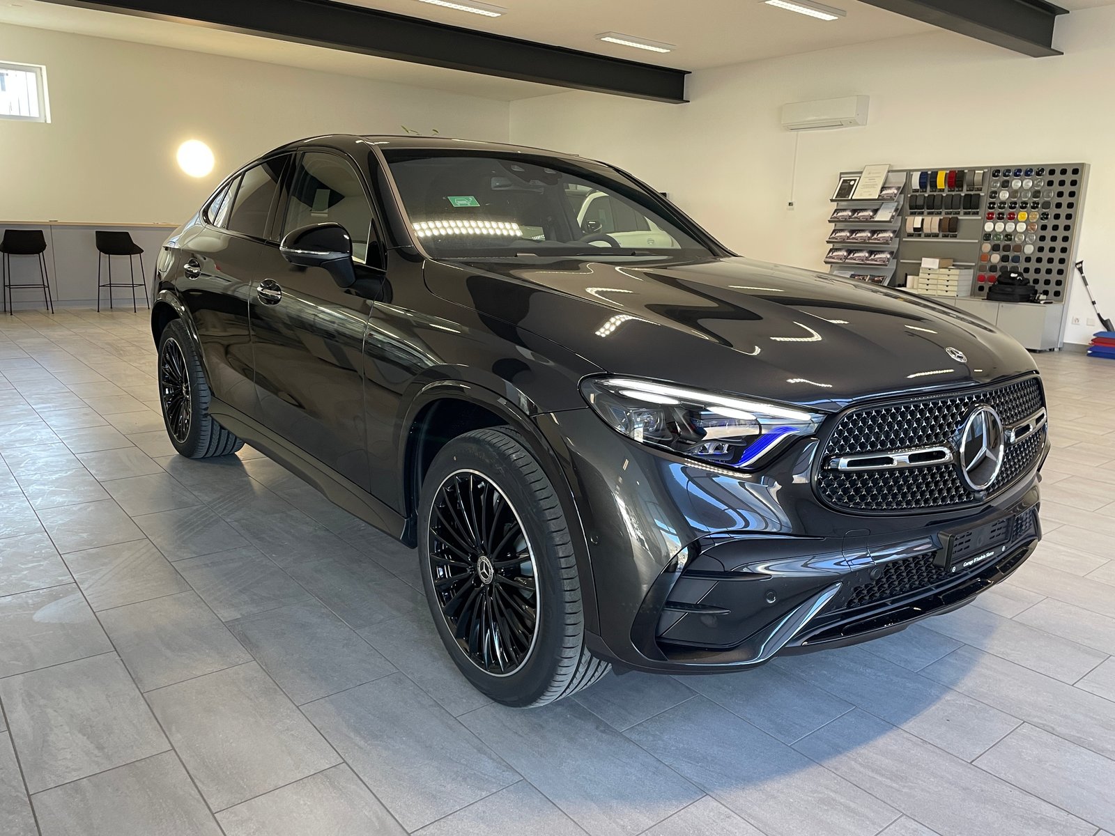 MERCEDES-BENZ GLC 300 e coupé 4Matic EQ Star AMG Line, Plug-in-Hybrid Benzin/Elektro, Neuwagen, Automatik - 3