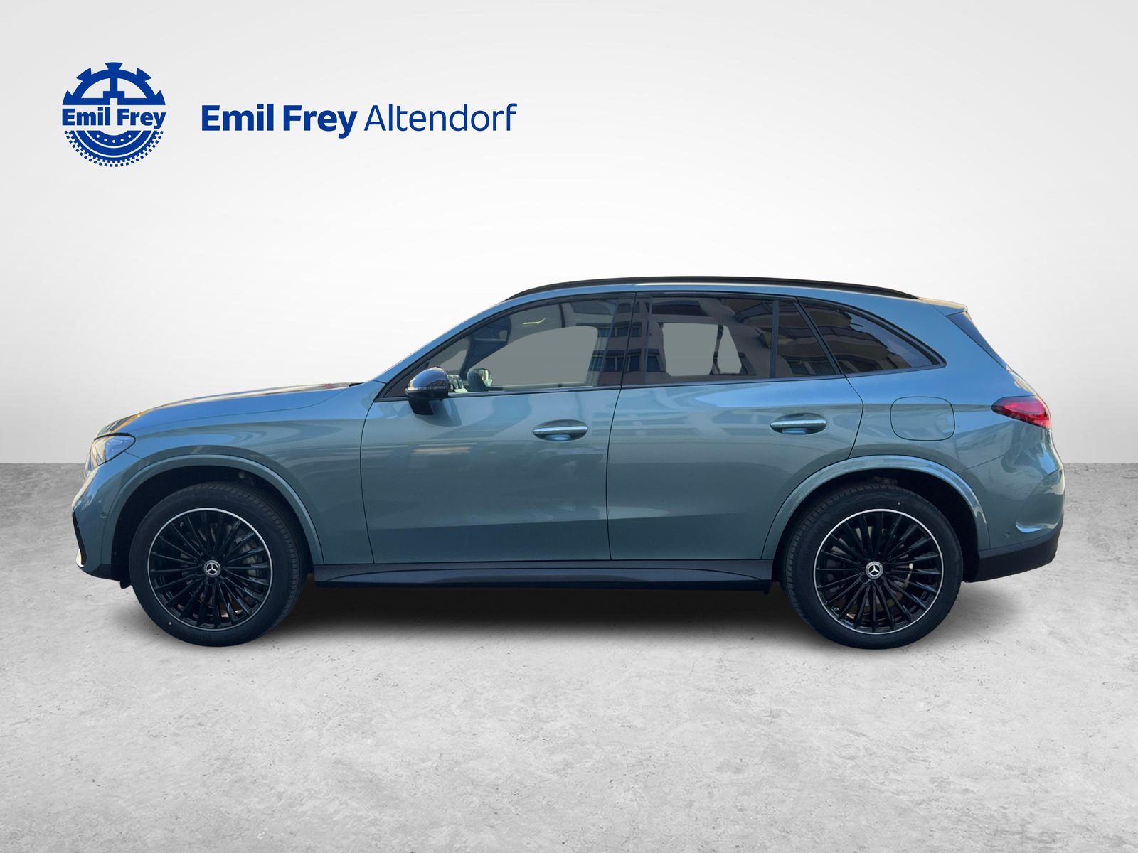 MERCEDES-BENZ GLC 300 e 4MATIC EQ Star AMG Line, Hybride Rechargeable Essence/Électricité, Voiture nouvelle, Automatique - 2