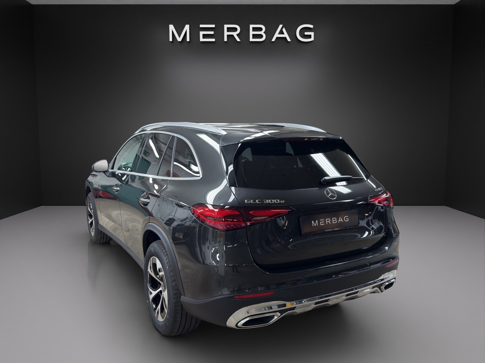 MERCEDES-BENZ GLC 300 e 4MATIC with EQ Hybrid Technology EQ, Plug-in-Hybrid Petrol/Electric, New car, Automatic - 3