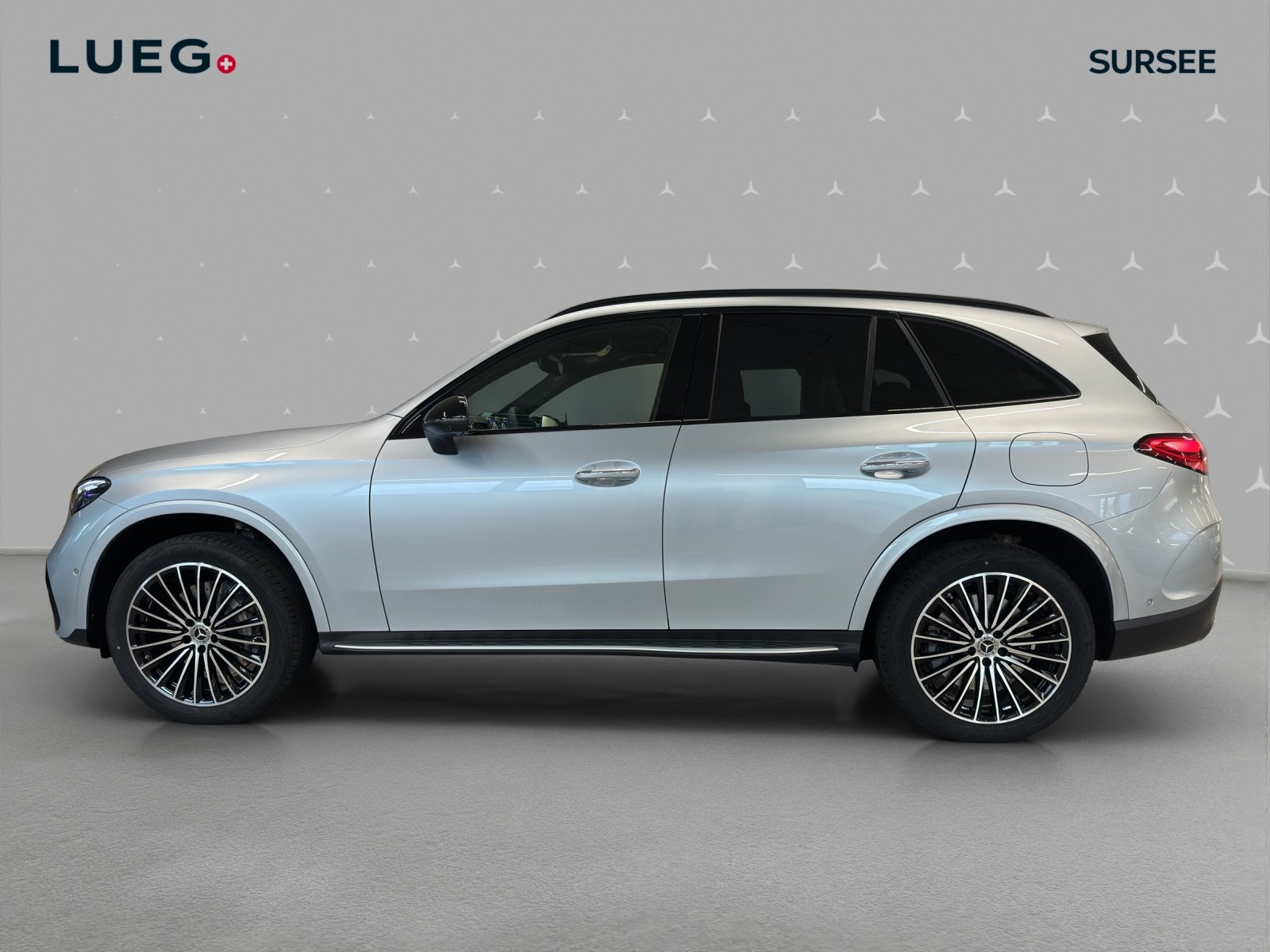 MERCEDES-BENZ GLC 300 e 4Matic EQ Star 9G-Tronic, Plug-in-Hybrid Benzina/Elettrica, Auto nuove, Automatico - 2
