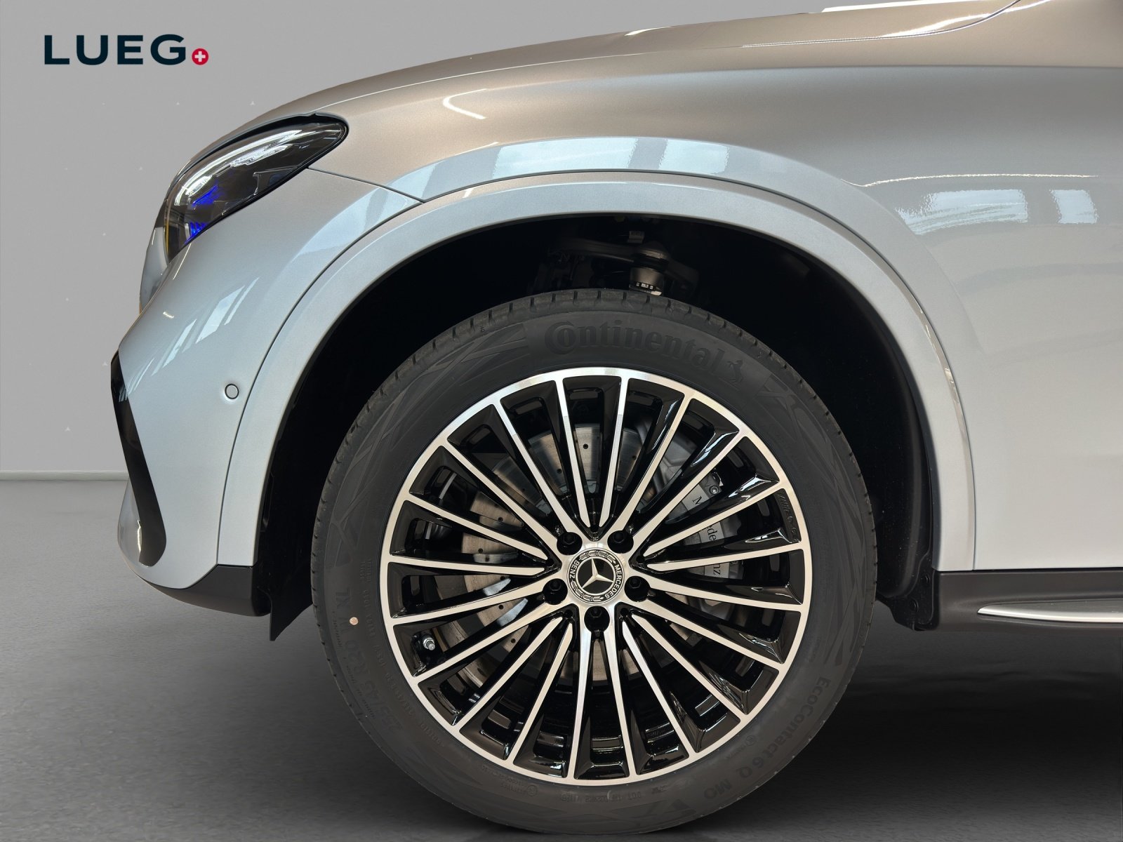 MERCEDES-BENZ GLC 300 e 4Matic EQ Star 9G-Tronic, Plug-in-Hybrid Benzina/Elettrica, Auto nuove, Automatico - 7
