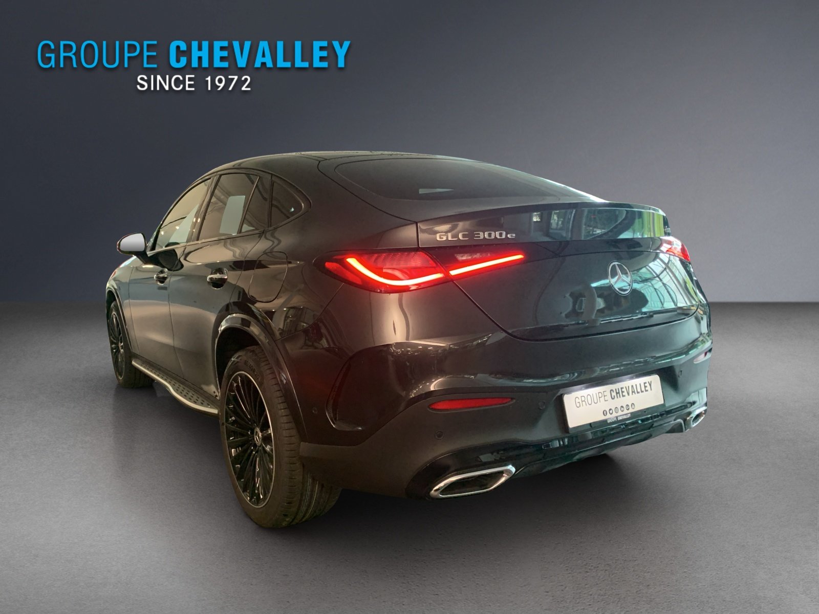 MERCEDES-BENZ GLC 300e 4MATIC EQ Star, Plug-in-Hybrid Benzin/Elektro, Neuwagen, Automatik - 3