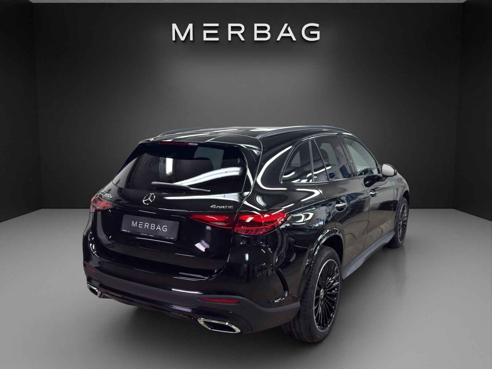 MERCEDES-BENZ GLC 300 e 4Matic 9G-Tronic EQ Star, Plug-in-Hybrid Benzina/Elettrica, Auto nuove, Automatico - 5