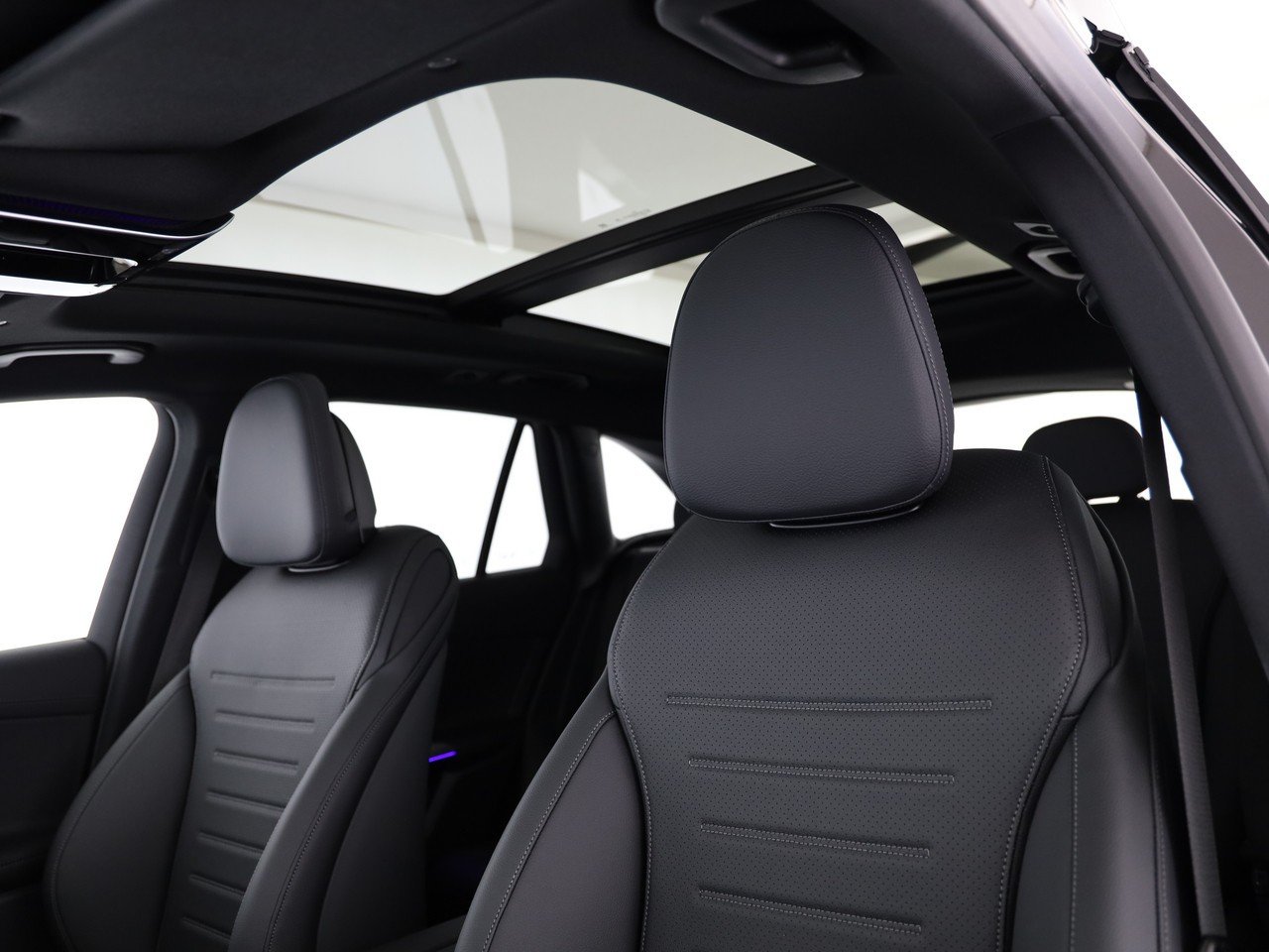 MERCEDES-BENZ GLC 300 d 4Matic 9G-Tronic, Mild-Hybrid Diesel/Electric, New car, Automatic - 7