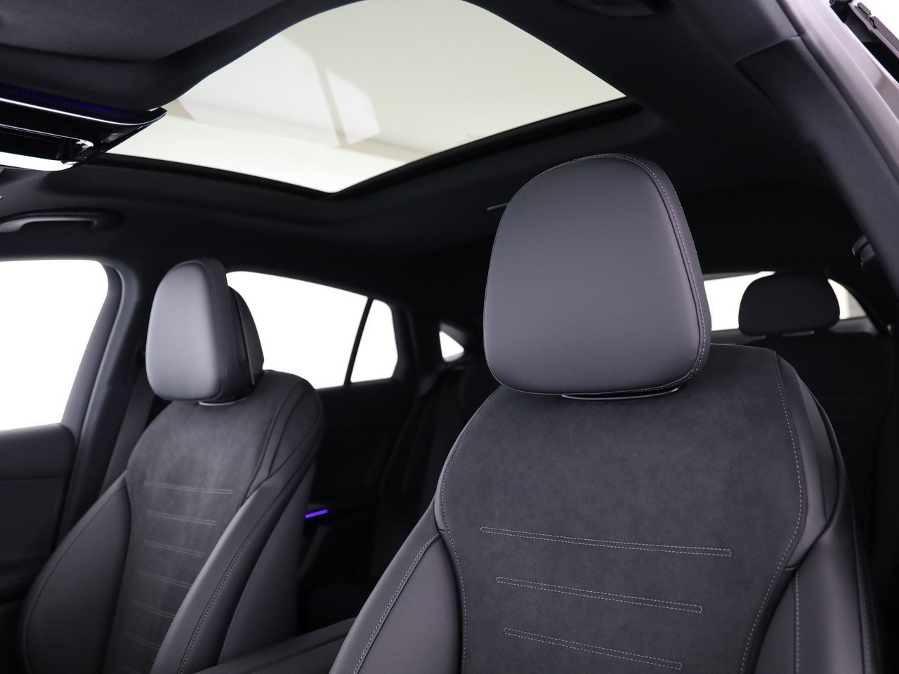 MERCEDES-BENZ GLC Coupé 300 4Matic 9G-Tronic, Mild-Hybrid Petrol/Electric, New car, Automatic - 7