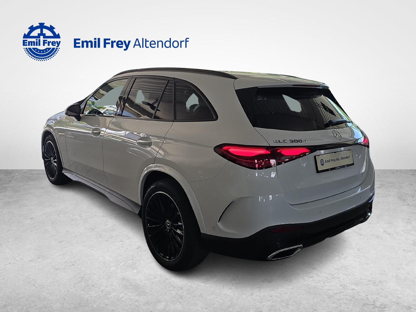 MERCEDES-BENZ GLC 300 d 4MATIC AMG Line, Mild-Hybrid Diesel/Electric, New car, Automatic - 3