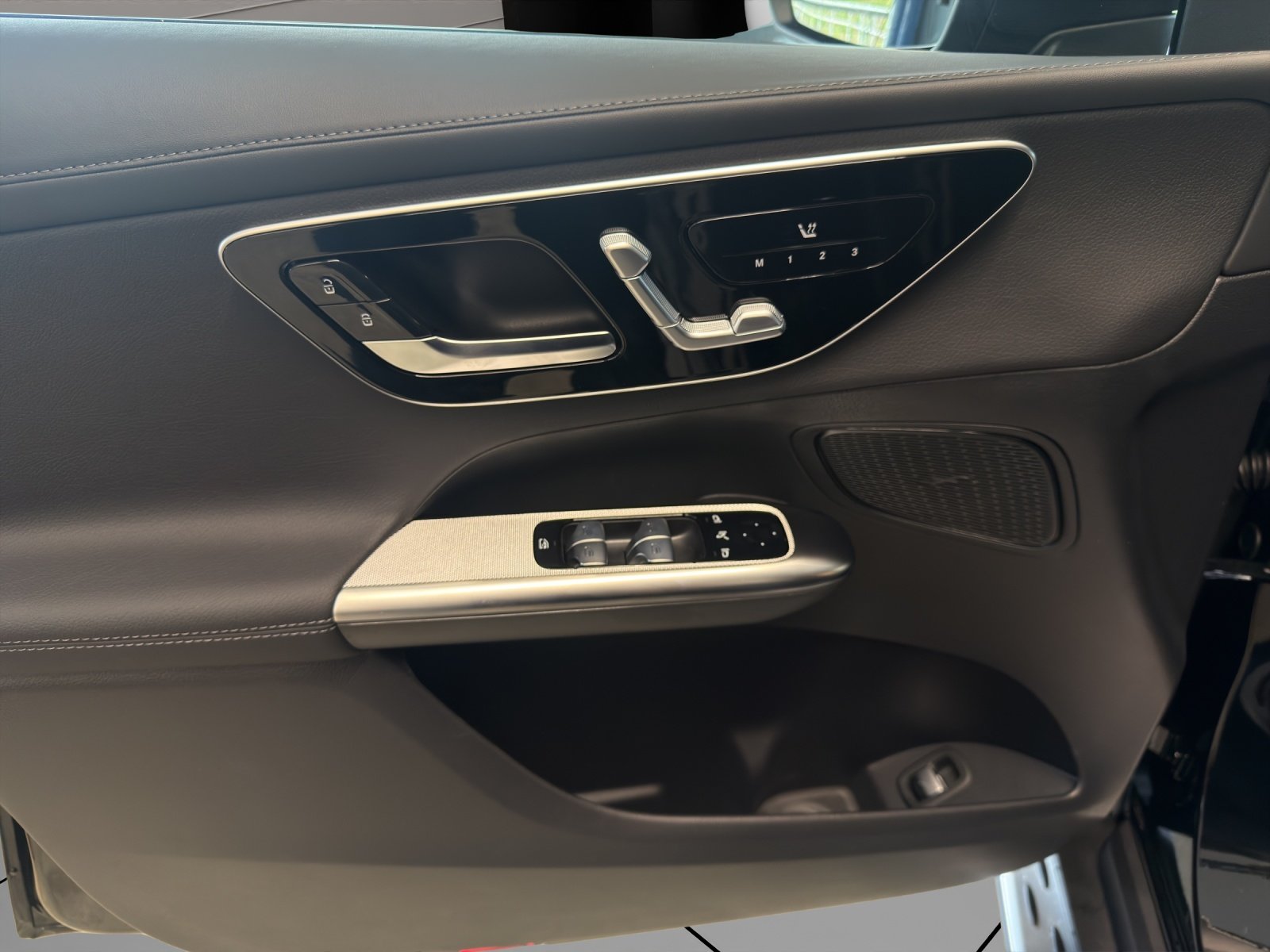 MERCEDES-BENZ GLC 300 de 4Matic EQ Star 9G-Tronic, Plug-in-Hybrid Diesel/Electric, New car, Automatic - 7