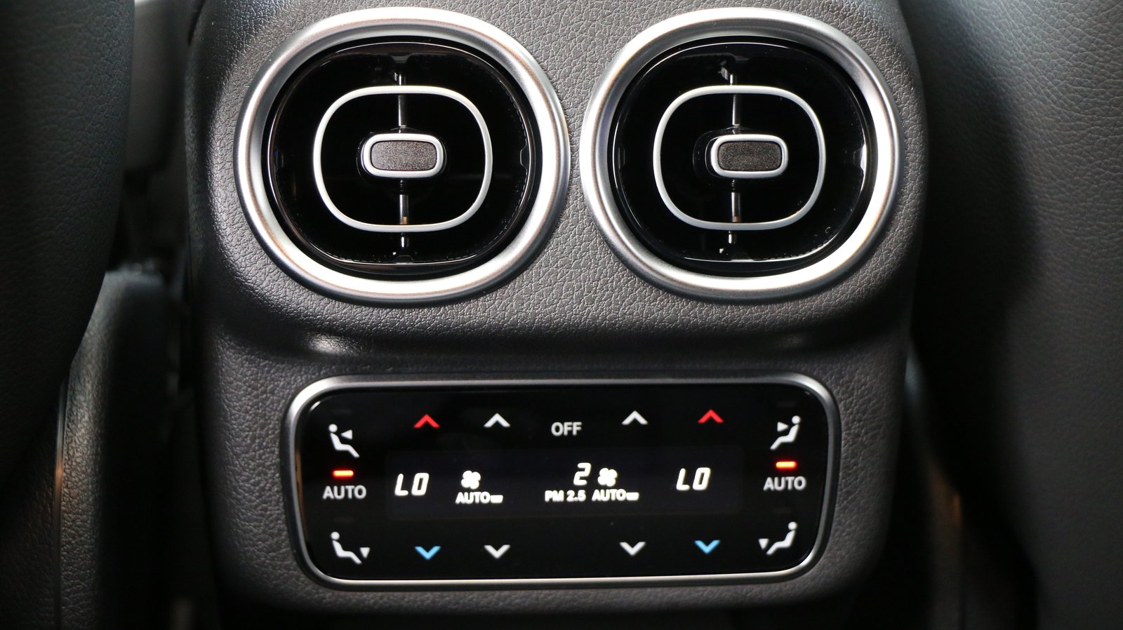 MERCEDES-BENZ GLC 300 de 4MATIC Coupé with EQ-Star Hybrid, Plug-in-Hybrid Diesel/Electric, New car, Automatic - 7