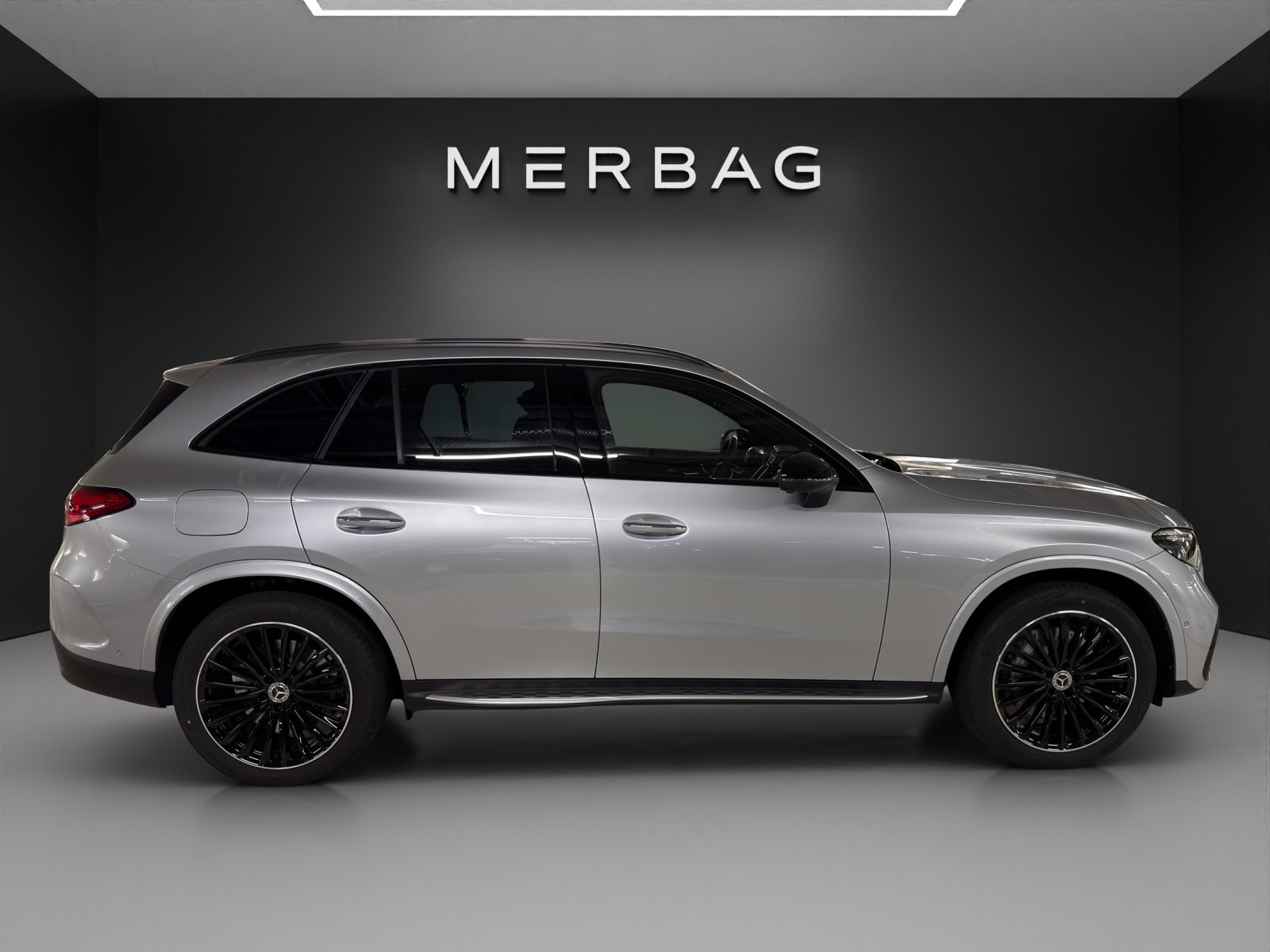 MERCEDES-BENZ GLC 300 e 4Matic 9G-Tronic, Hybride Rechargeable Essence/Électricité, Voiture nouvelle, Automatique - 2