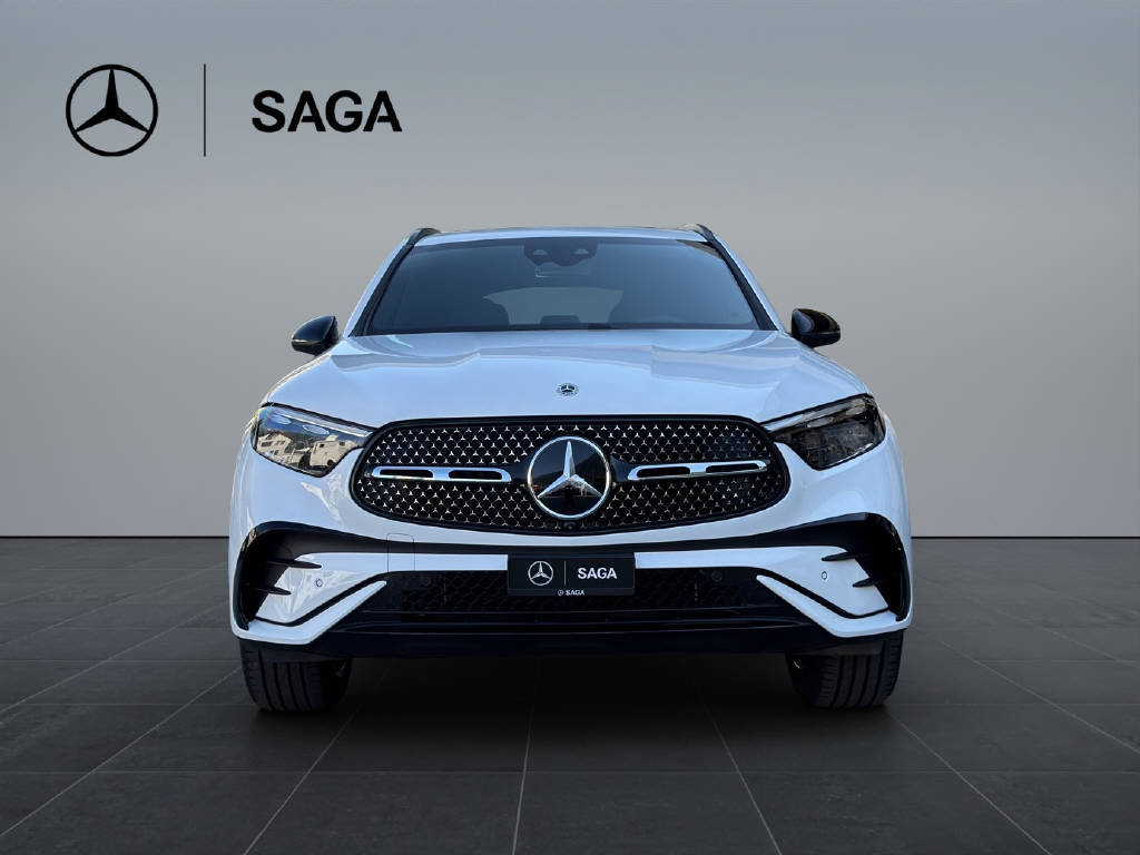 MERCEDES-BENZ GLC 300 e AMG Line 4matic, Plug-in-Hybrid Benzina/Elettrica, Auto nuove, Automatico - 2