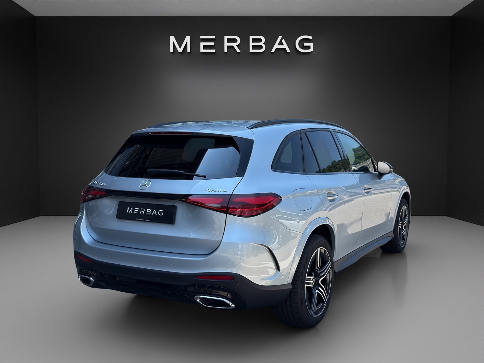 MERCEDES-BENZ GLC 300 e 4Matic 9G-Tronic EQ star, Plug-in-Hybrid Benzin/Elektro, Neuwagen, Automatik - 5