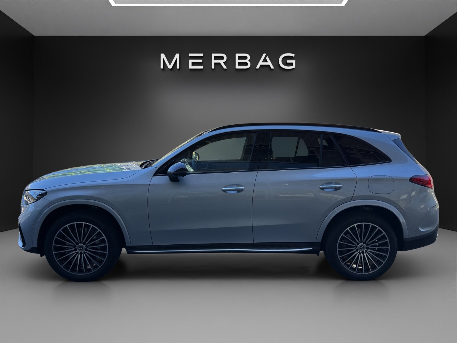 MERCEDES-BENZ GLC 300 e 4Matic 9G-Tronic, Plug-in-Hybrid Benzin/Elektro, Neuwagen, Automatik - 2