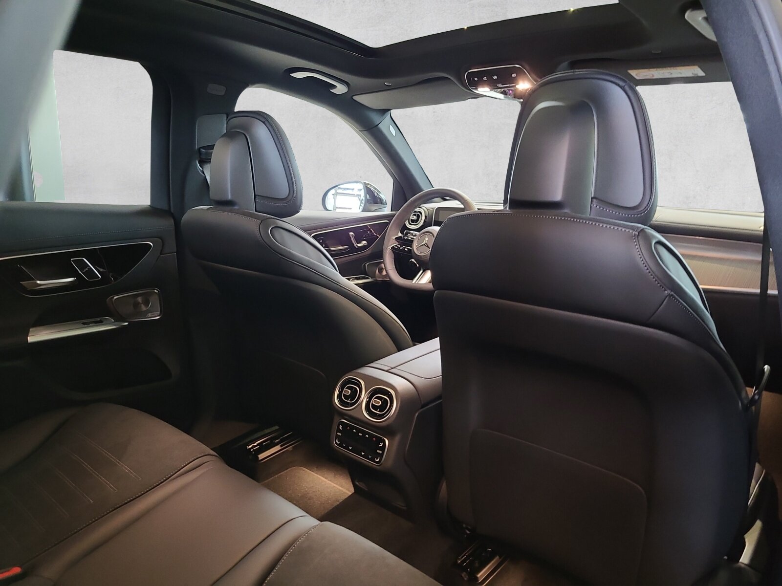 MERCEDES-BENZ GLC 300 AMG Line 4matic X254, Hybride Léger Essence/Électricité, Voiture nouvelle, Automatique - 7