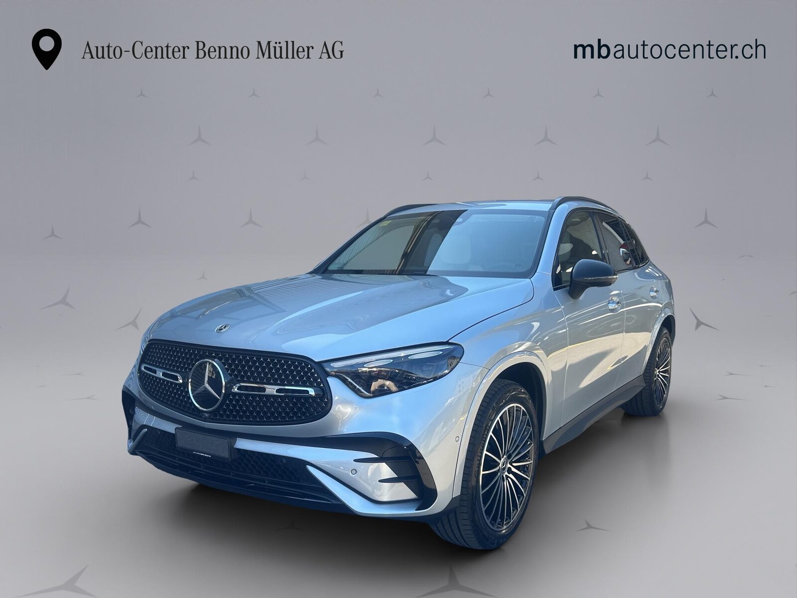 MERCEDES-BENZ GLC 300 e EQ Star AMG Line 4matic, Plug-in-Hybrid Benzina/Elettrica, Auto nuove, Automatico - 2