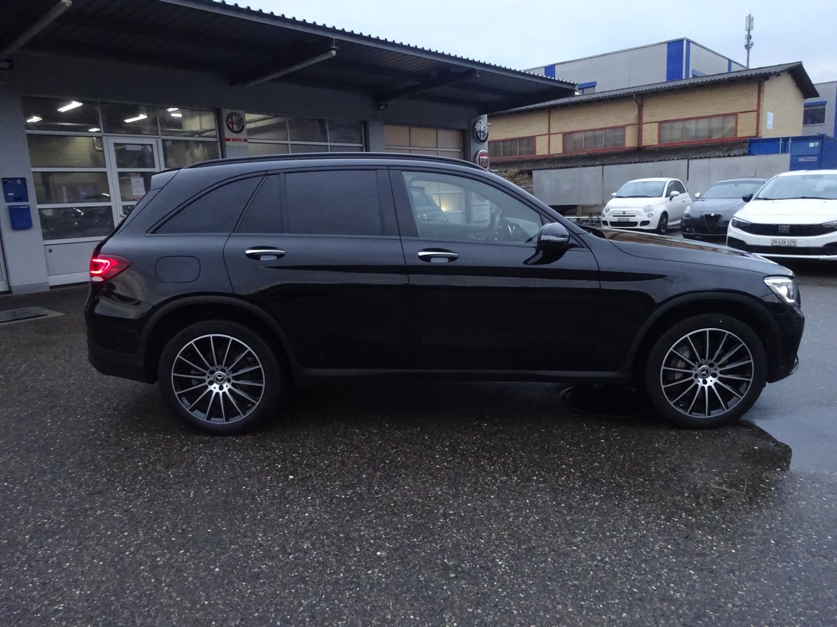 MERCEDES-BENZ GLC 300 de AMG Line 4Matic 9G-Tronic, Plug-in-Hybrid Diesel/Electric, Second hand / Used, Automatic - 6