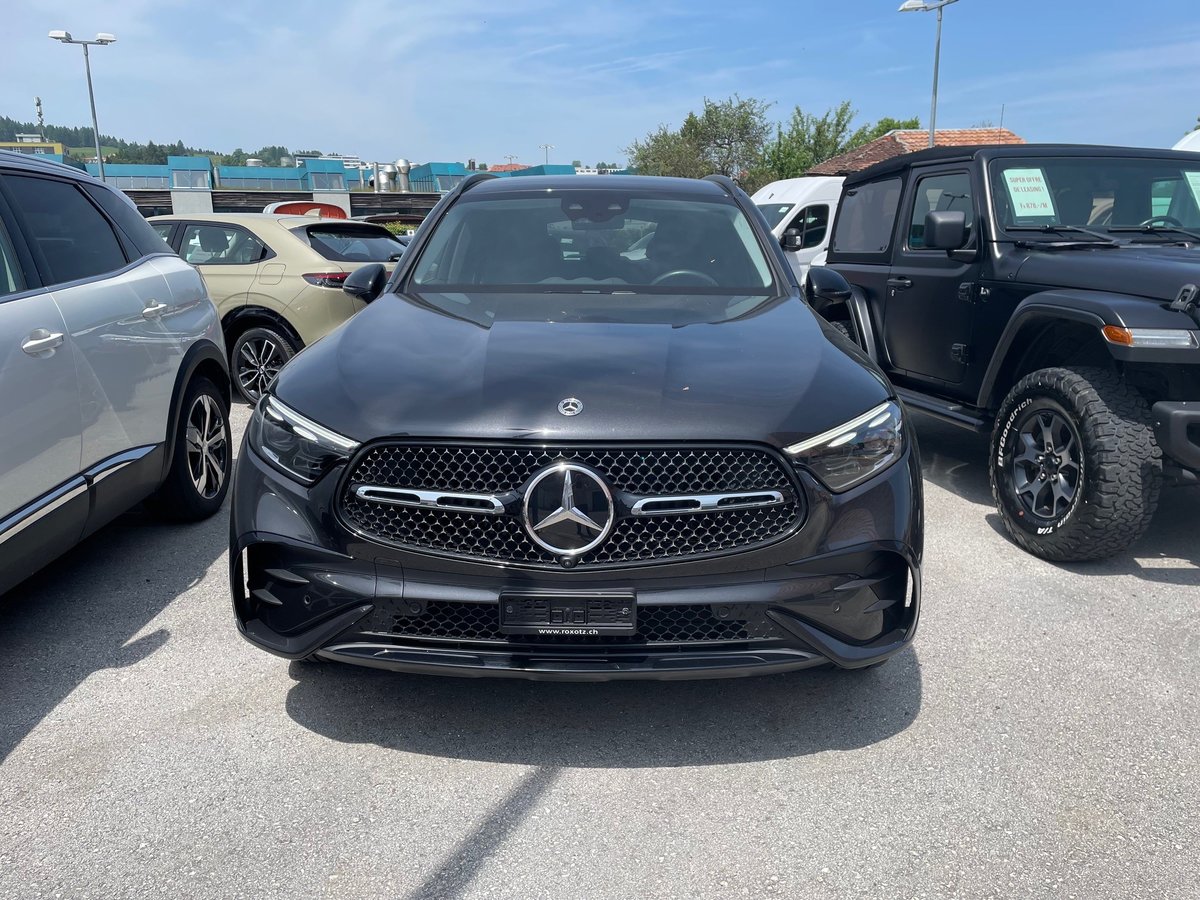 MERCEDES-BENZ GLC 300 e 4M 9G-Tronic, Plug-in-Hybrid Benzina/Elettrica, Occasioni / Usate, Automatico - 2