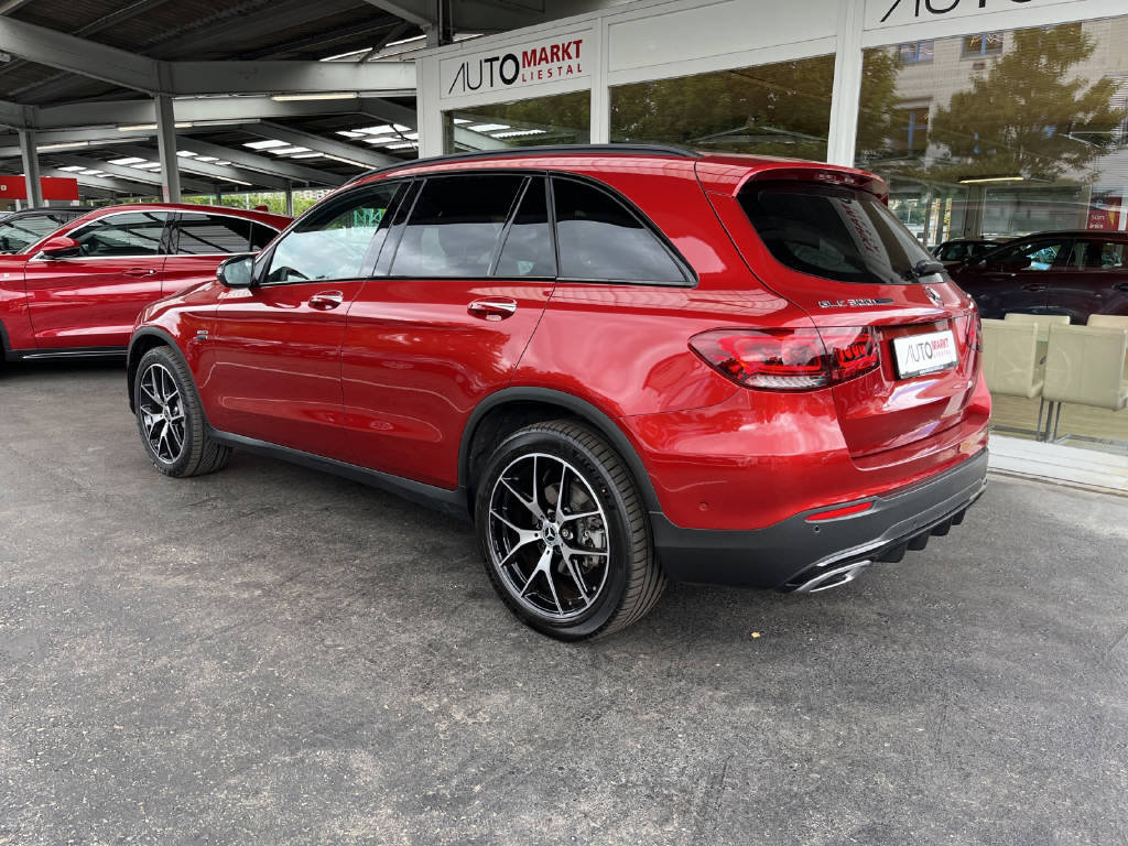 MERCEDES-BENZ GLC 300 de AMG Line 4m, Hybride Rechargeable Diesel/Électricité, Occasion / Utilisé, Automatique - 3