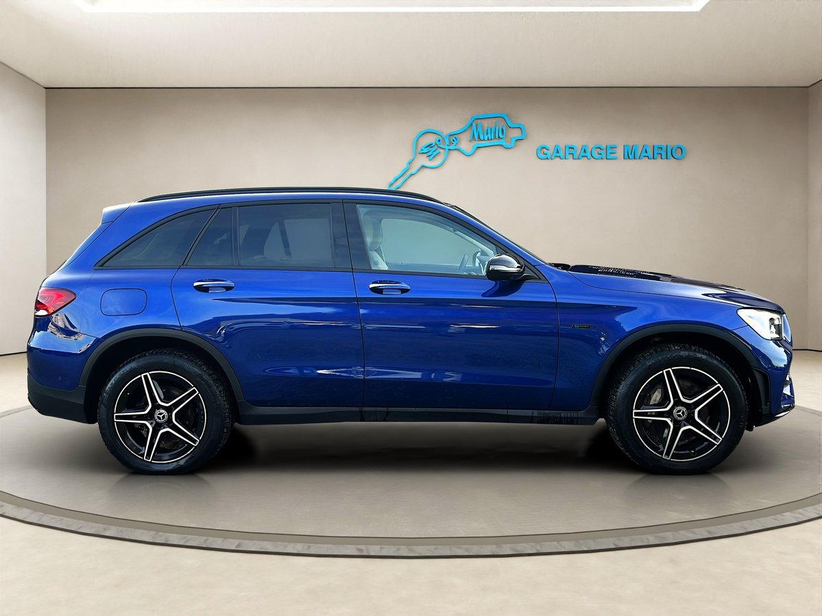 MERCEDES-BENZ GLC 300 e AMG Line 4Matic 9G-Tronic, Plug-in-Hybrid Petrol/Electric, Second hand / Used, Automatic - 4