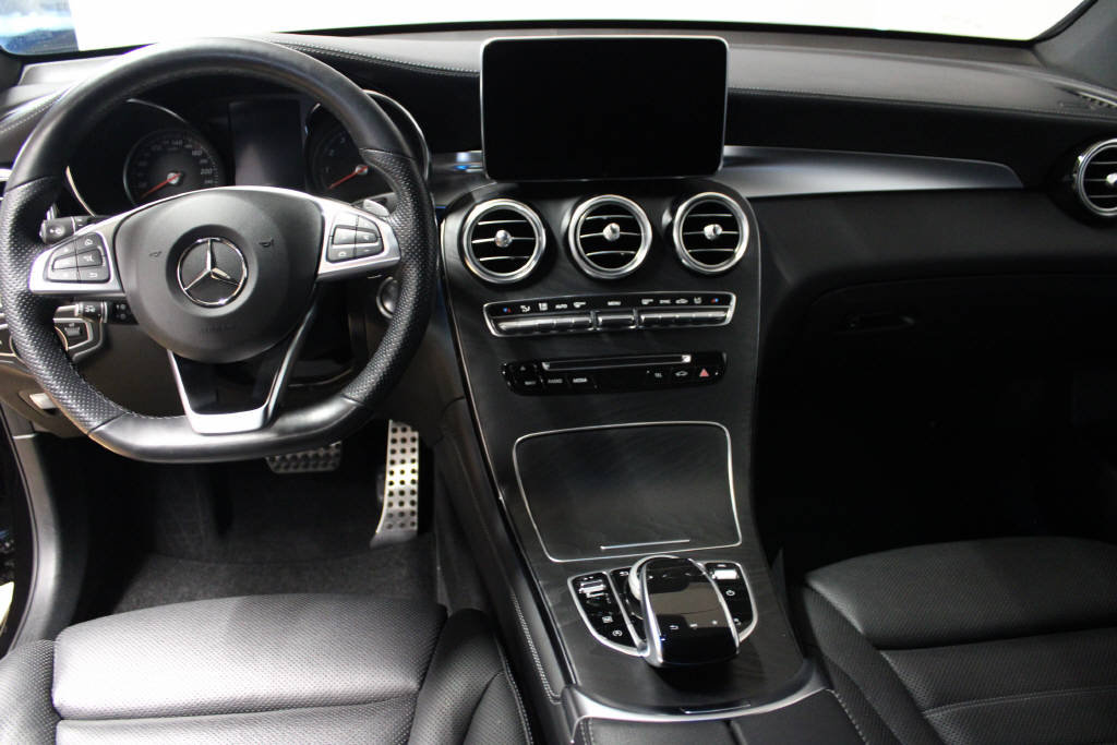MERCEDES-BENZ GLC 300 4Matic AMG Line Coupé, Petrol, Second hand / Used, Automatic - 6