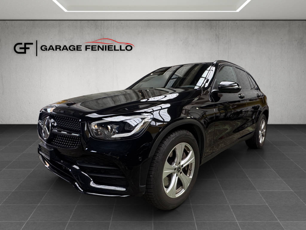 MERCEDES-BENZ GLC 300 AMG Line 4m