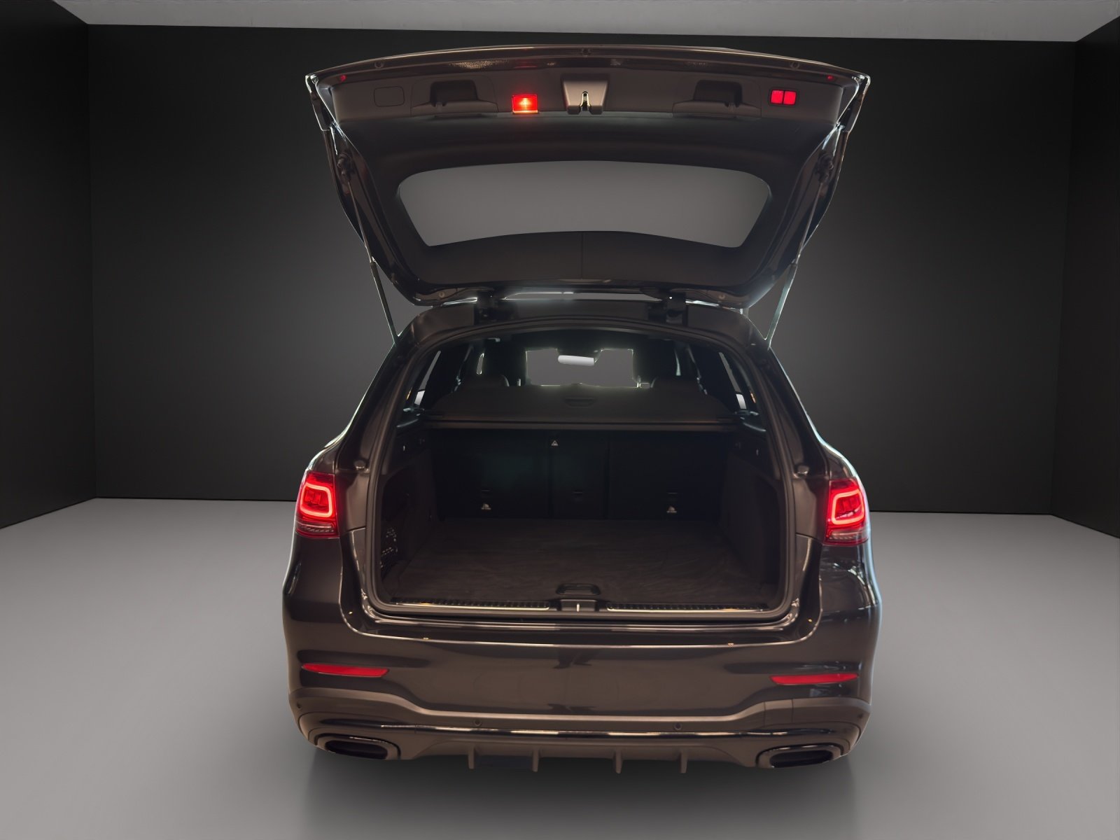 MERCEDES-BENZ GLC 300 AMG Line 4Matic, Mild-Hybrid Benzin/Elektro, Occasion / Gebraucht, Automatik - 7