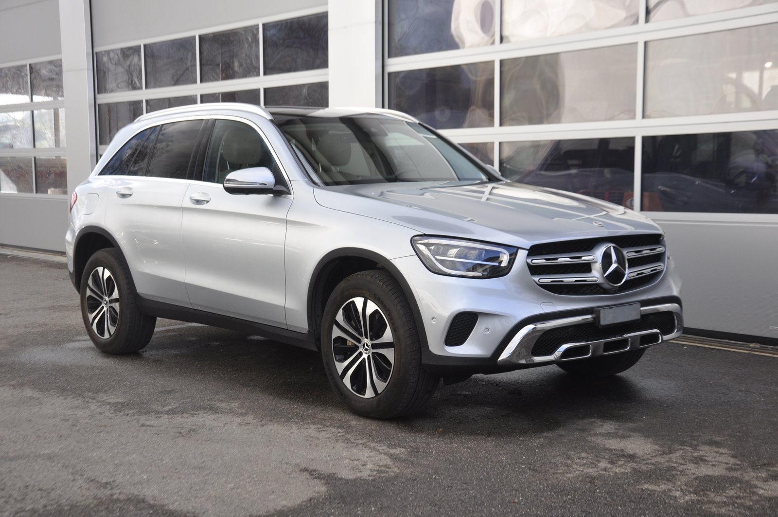 MERCEDES-BENZ GLC 300 e Off-Road 4Matic 9G-Tronic