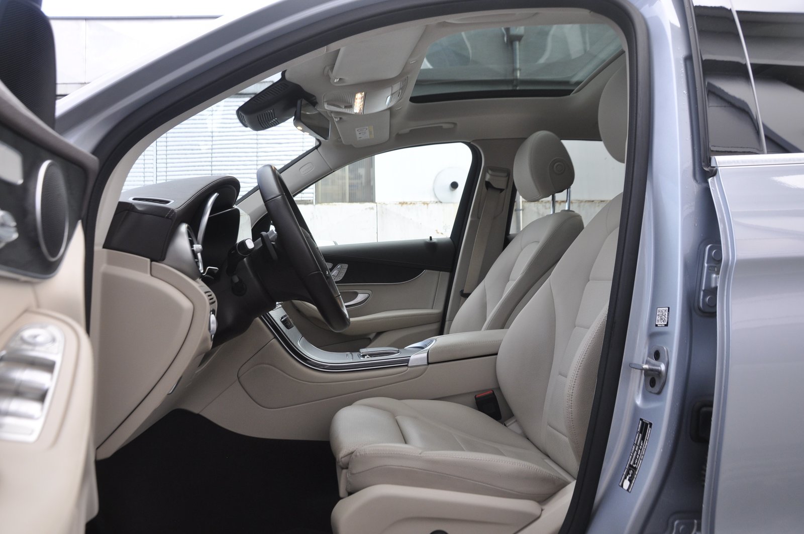 MERCEDES-BENZ GLC 300 e Off-Road 4Matic 9G-Tronic, Plug-in-Hybrid Benzin/Elektro, Occasion / Gebraucht, Automatik - 5