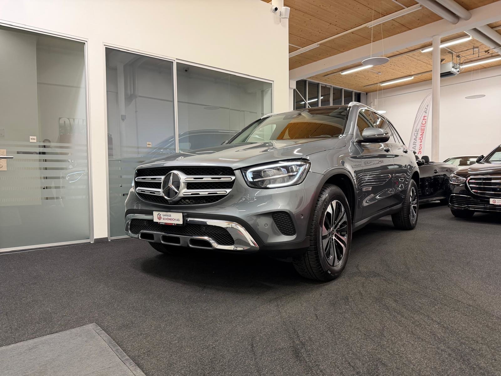 MERCEDES-BENZ GLC 300 e 4m