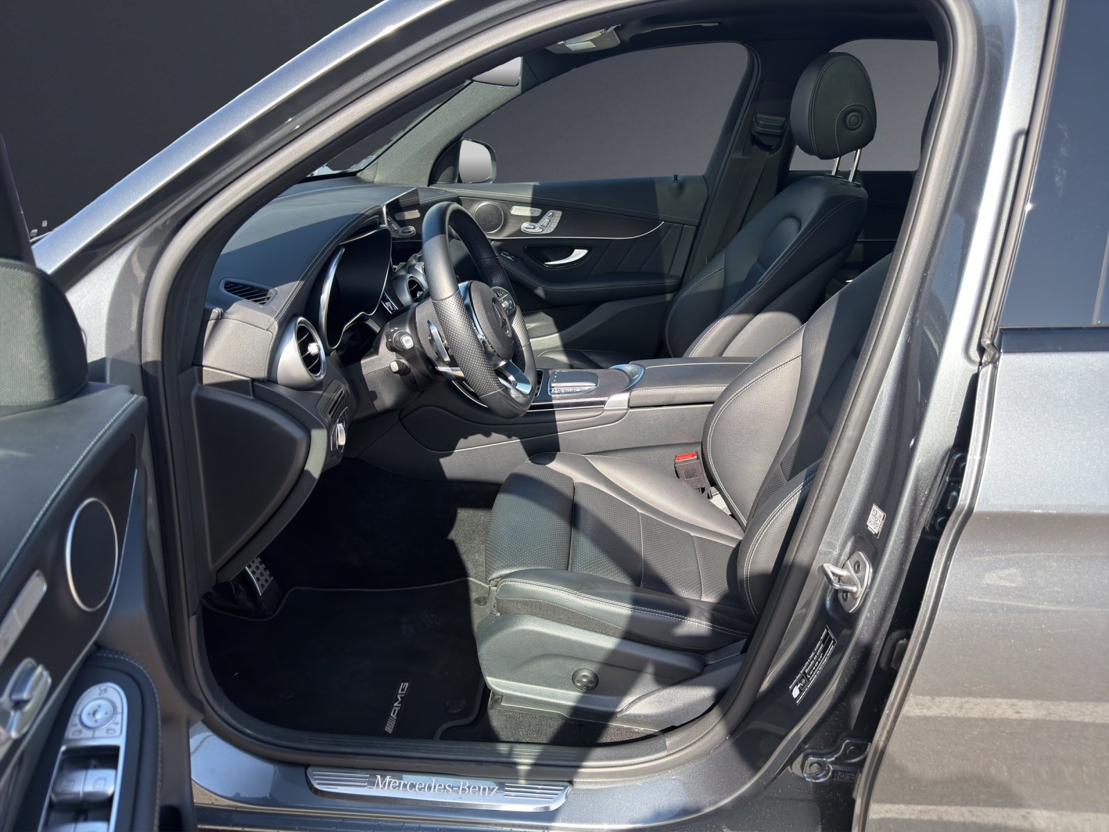 MERCEDES-BENZ GLC 300 AMG Line 4Matic 9G-Tronic, Hybride Léger Essence/Électricité, Occasion / Utilisé, Automatique - 6
