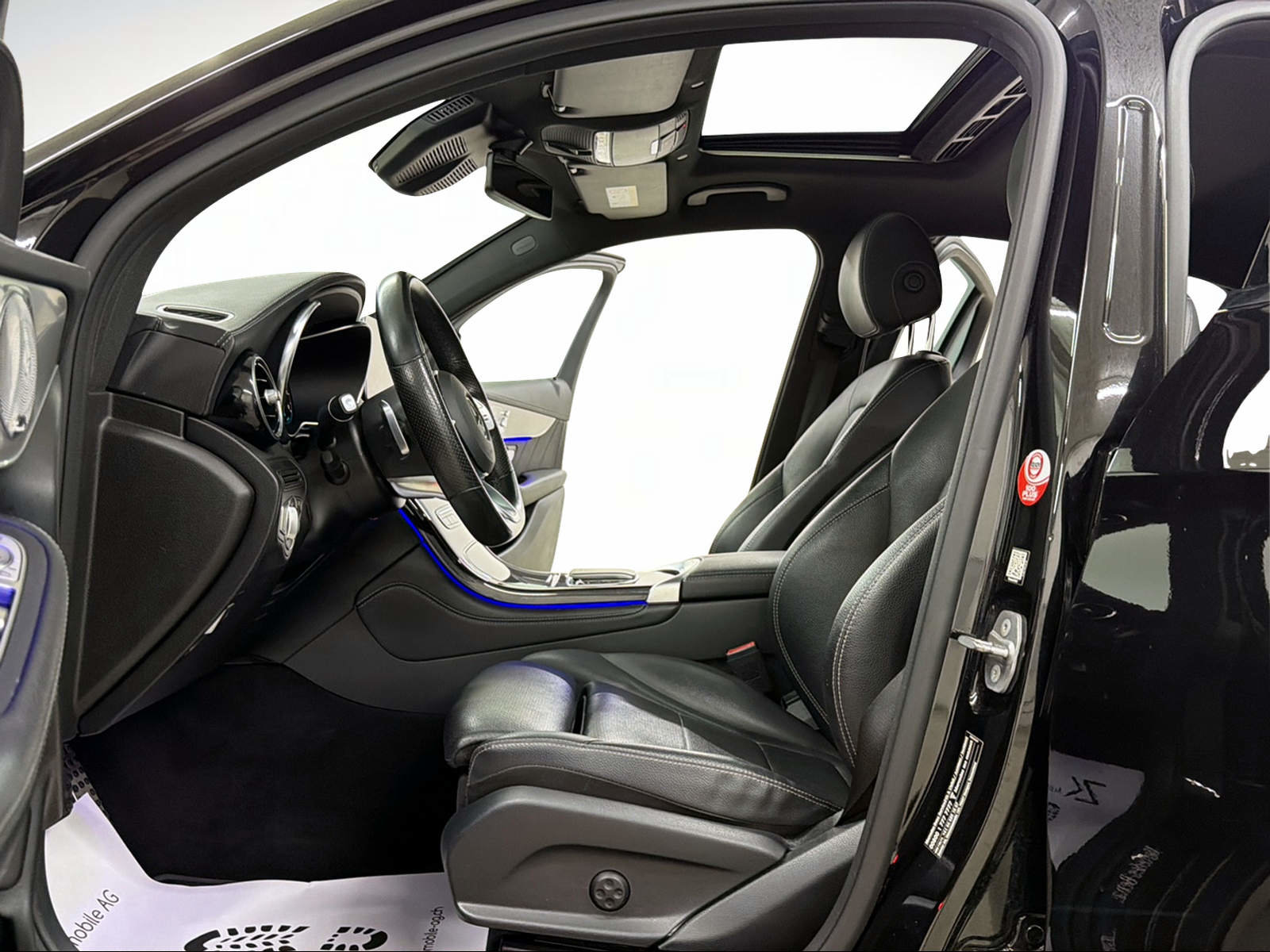 MERCEDES-BENZ GLC Coupé 300 AMG Line 258PS Obsidianschwarz, Benzin, Occasion / Gebraucht, Automatik - 6