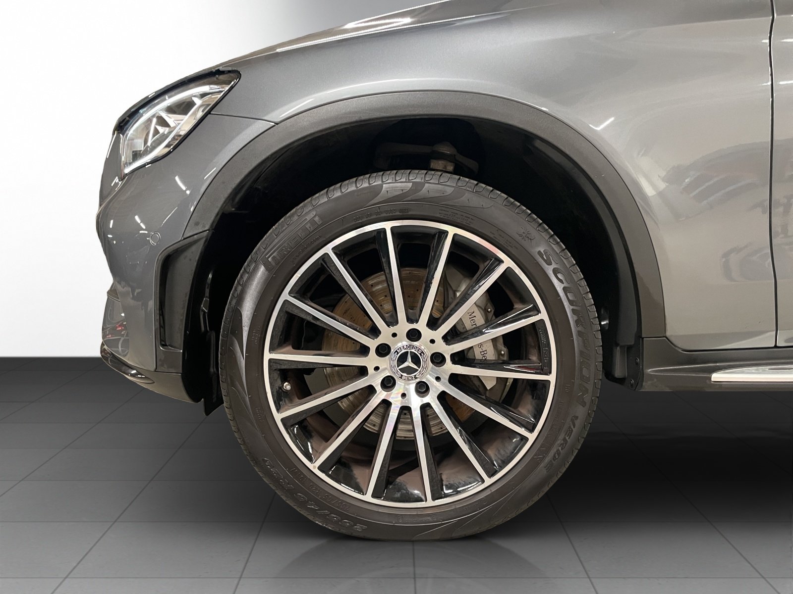 MERCEDES-BENZ GLC 300 e AMG Line 4Matic, Plug-in-Hybrid Benzin/Elektro, Occasion / Gebraucht, Automatik - 6