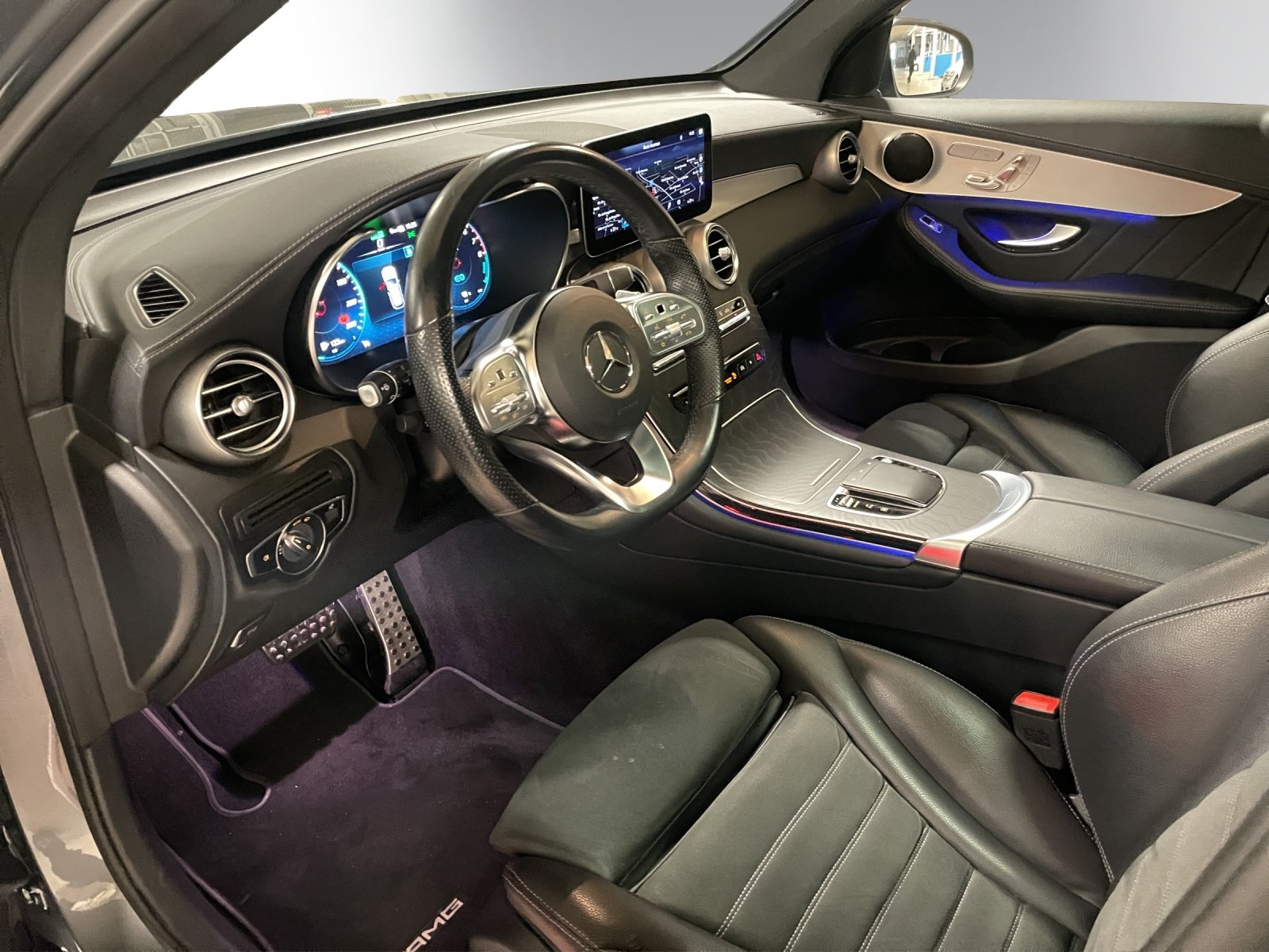 MERCEDES-BENZ GLC 300 e AMG Line 4Matic, Plug-in-Hybrid Benzin/Elektro, Occasion / Gebraucht, Automatik - 7