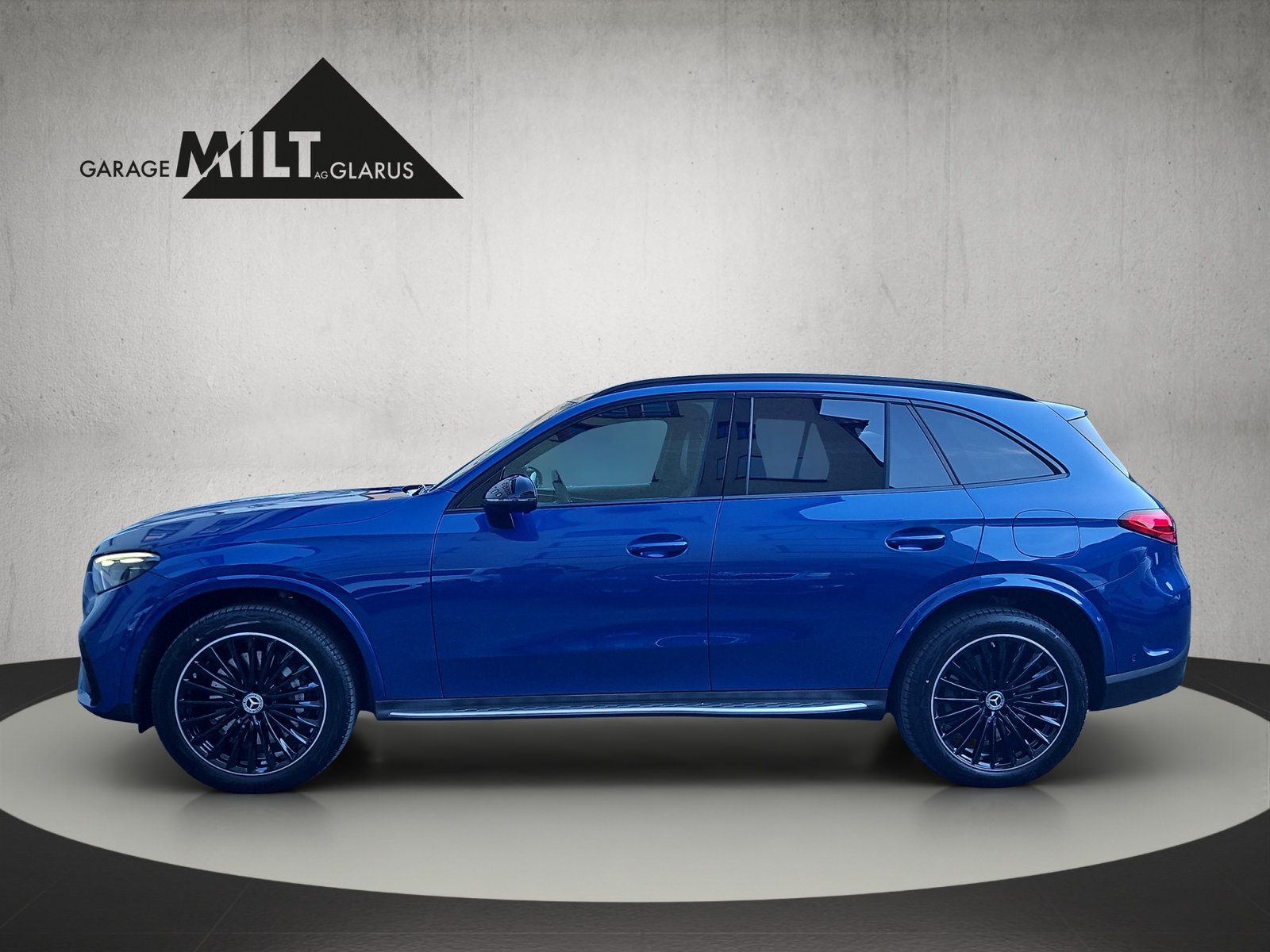 MERCEDES-BENZ GLC 300 de AMG Line 4matic, Plug-in-Hybrid Diesel/Electric, Second hand / Used, Automatic - 4