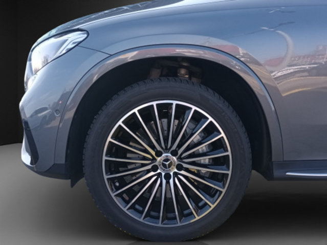 MERCEDES-BENZ GLC 300 e 4M 9G-Tronic, Plug-in-Hybrid Petrol/Electric, Second hand / Used, Automatic - 6